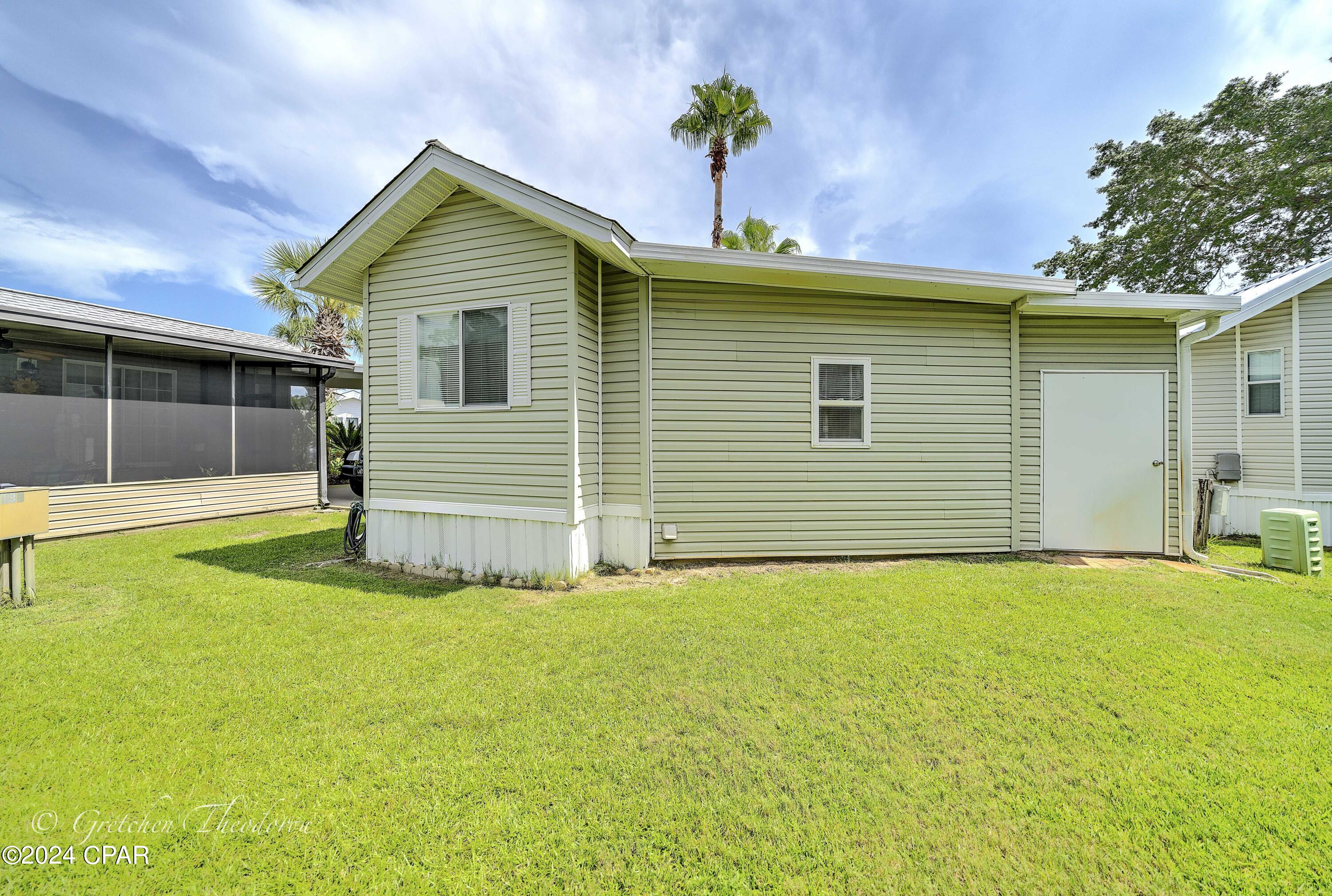 Emerald Pointe Resort - Residential