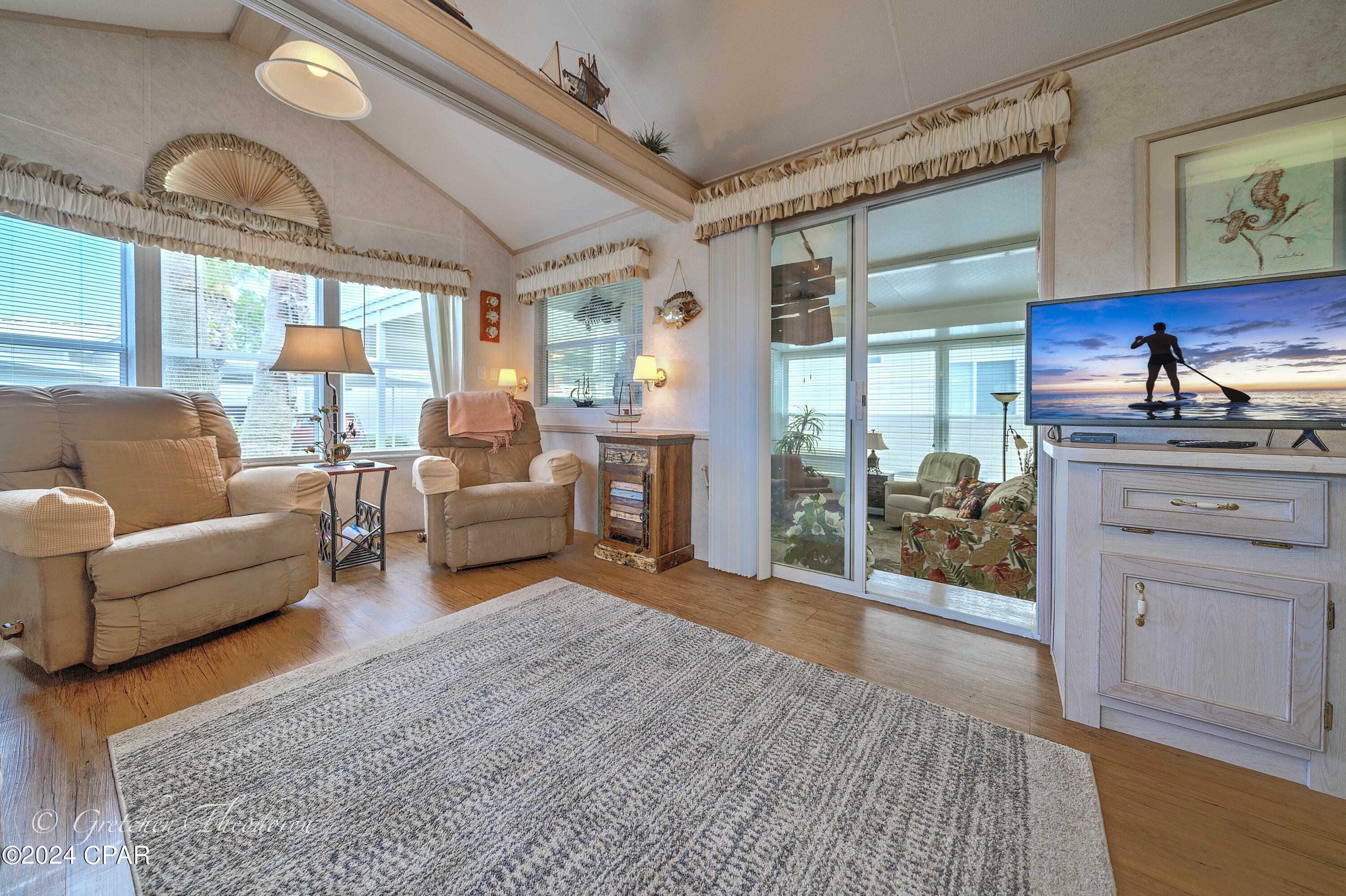 Emerald Pointe Resort - Residential