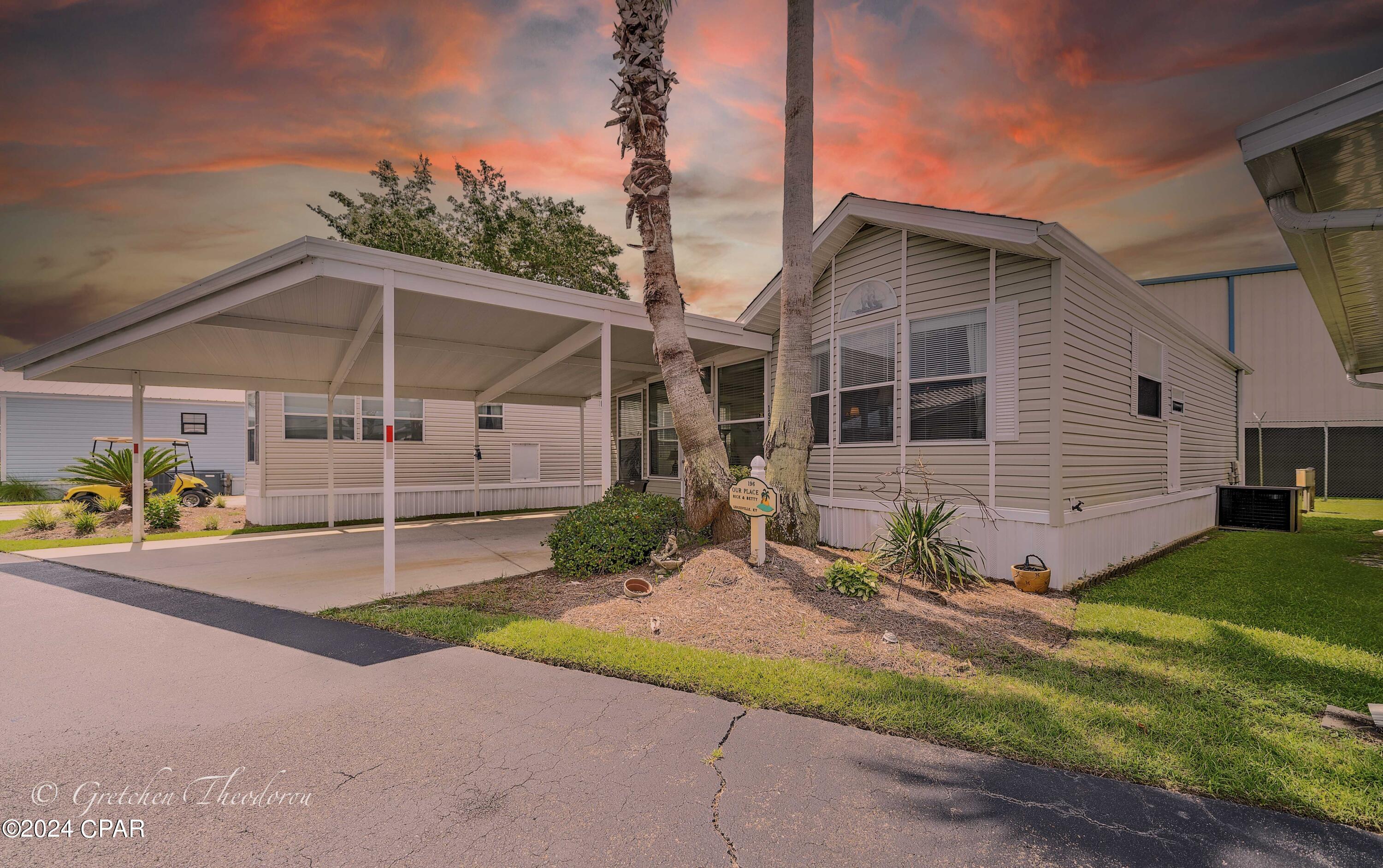 Emerald Pointe Resort - Residential