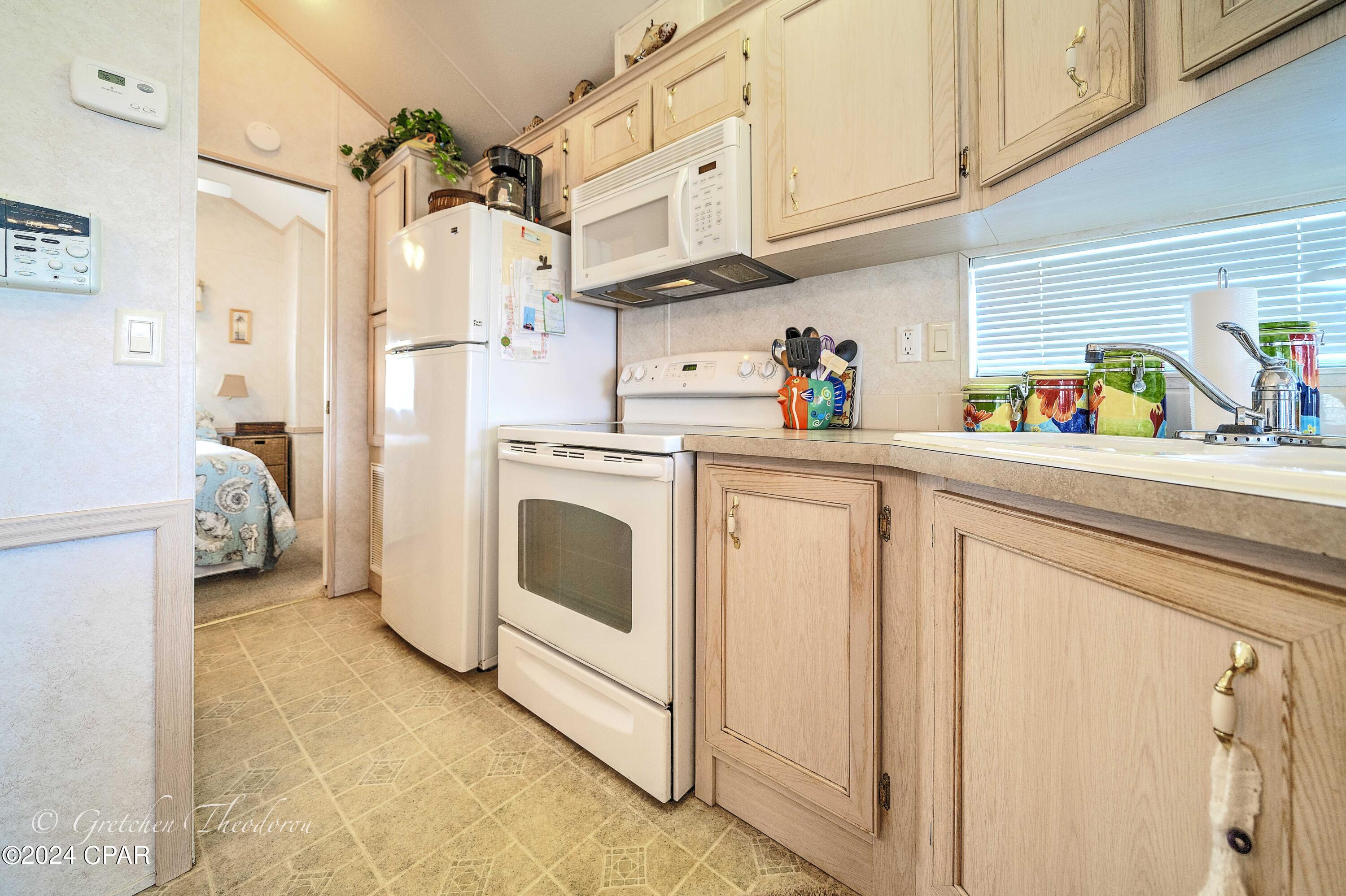 Emerald Pointe Resort - Residential