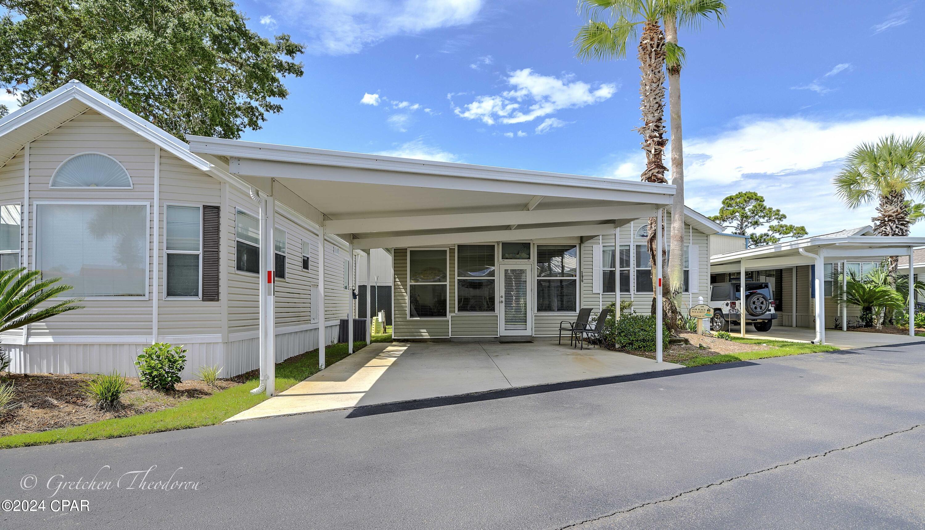 Emerald Pointe Resort - Residential