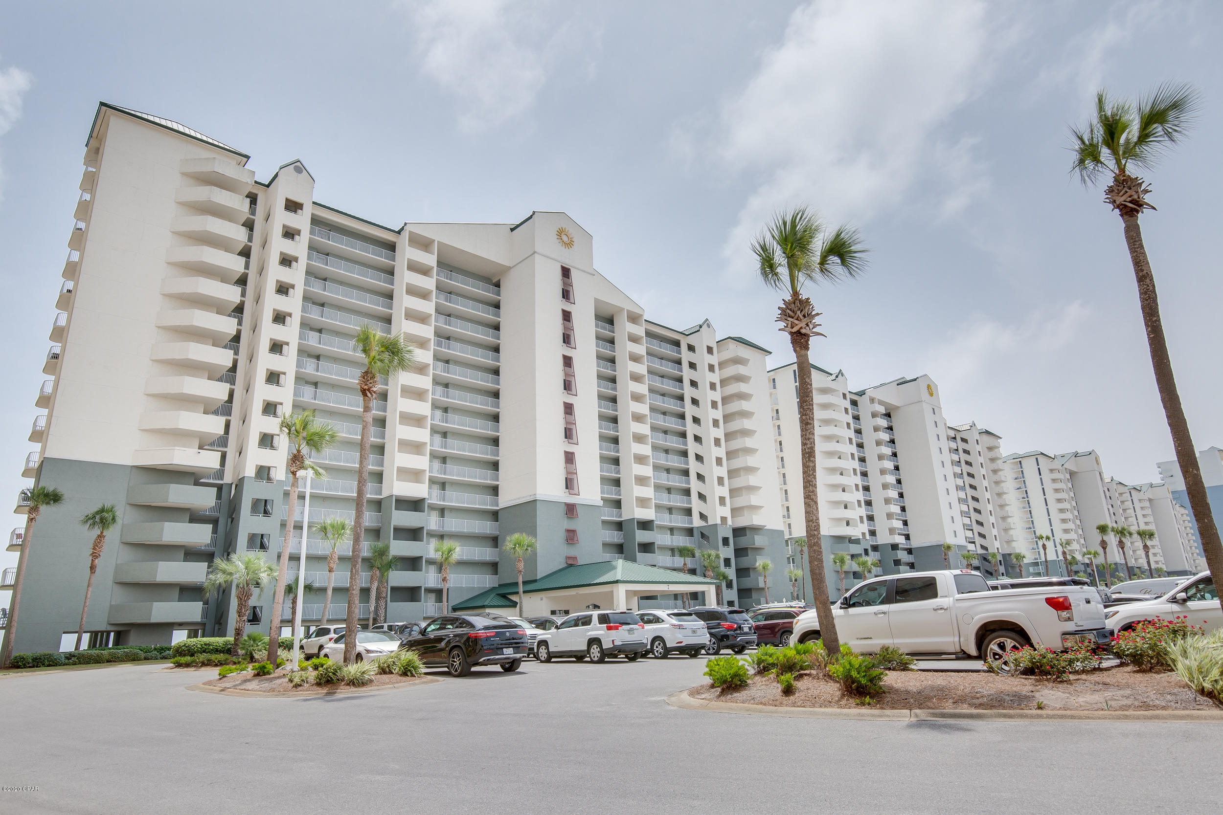 Long Beach Towers I - Residential