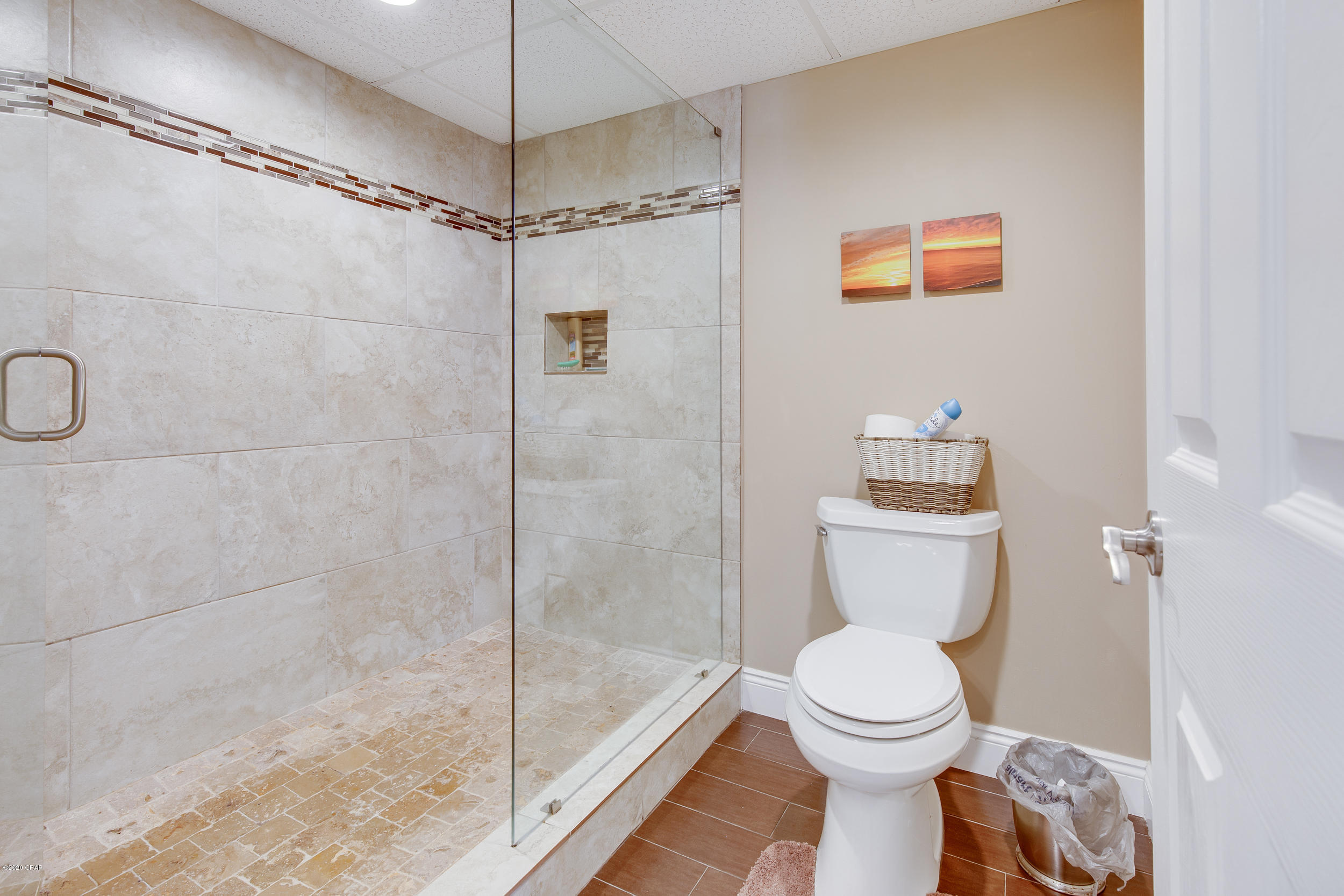 Long Beach Towers I - Residential