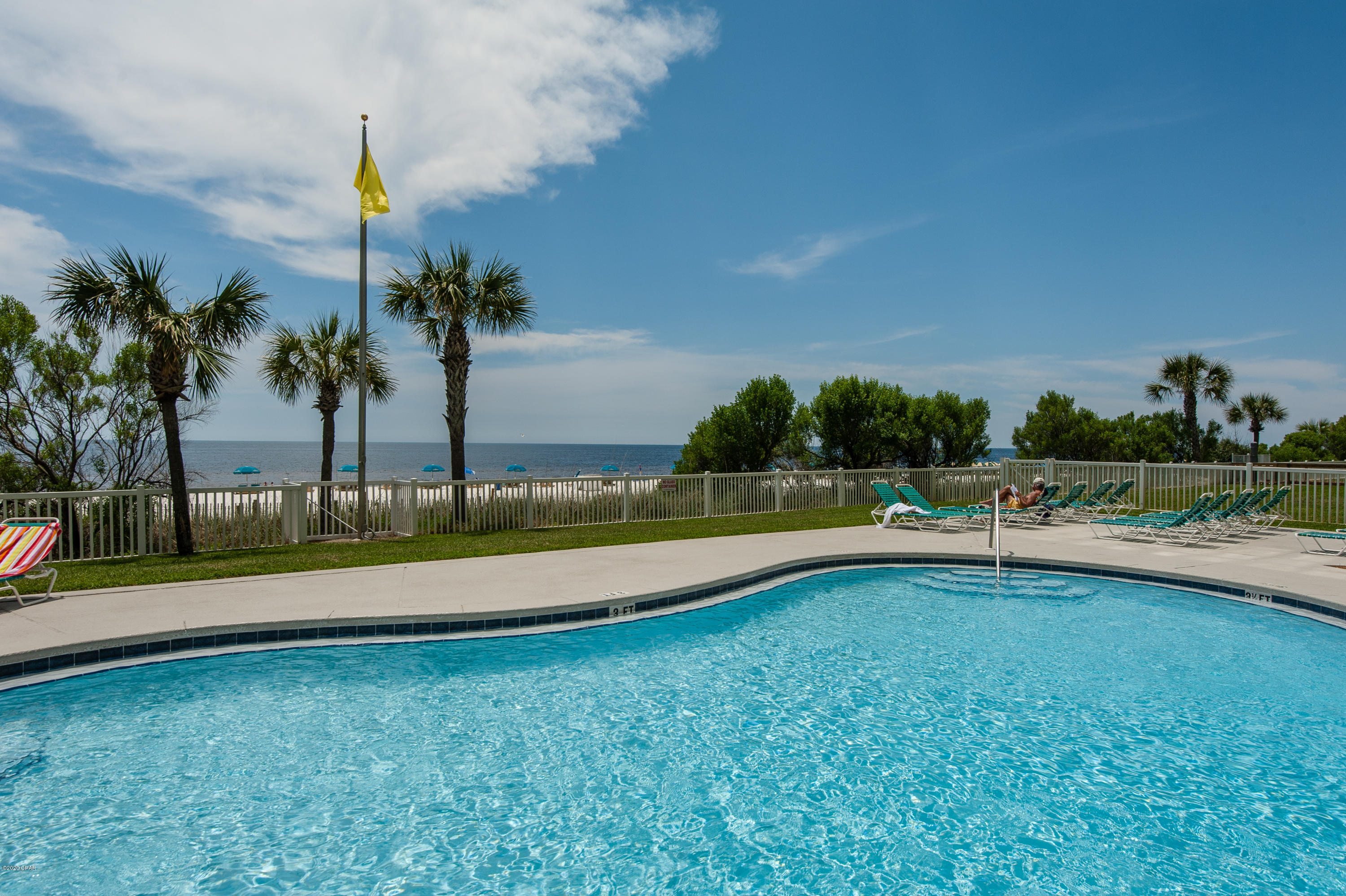 Long Beach Towers I - Residential