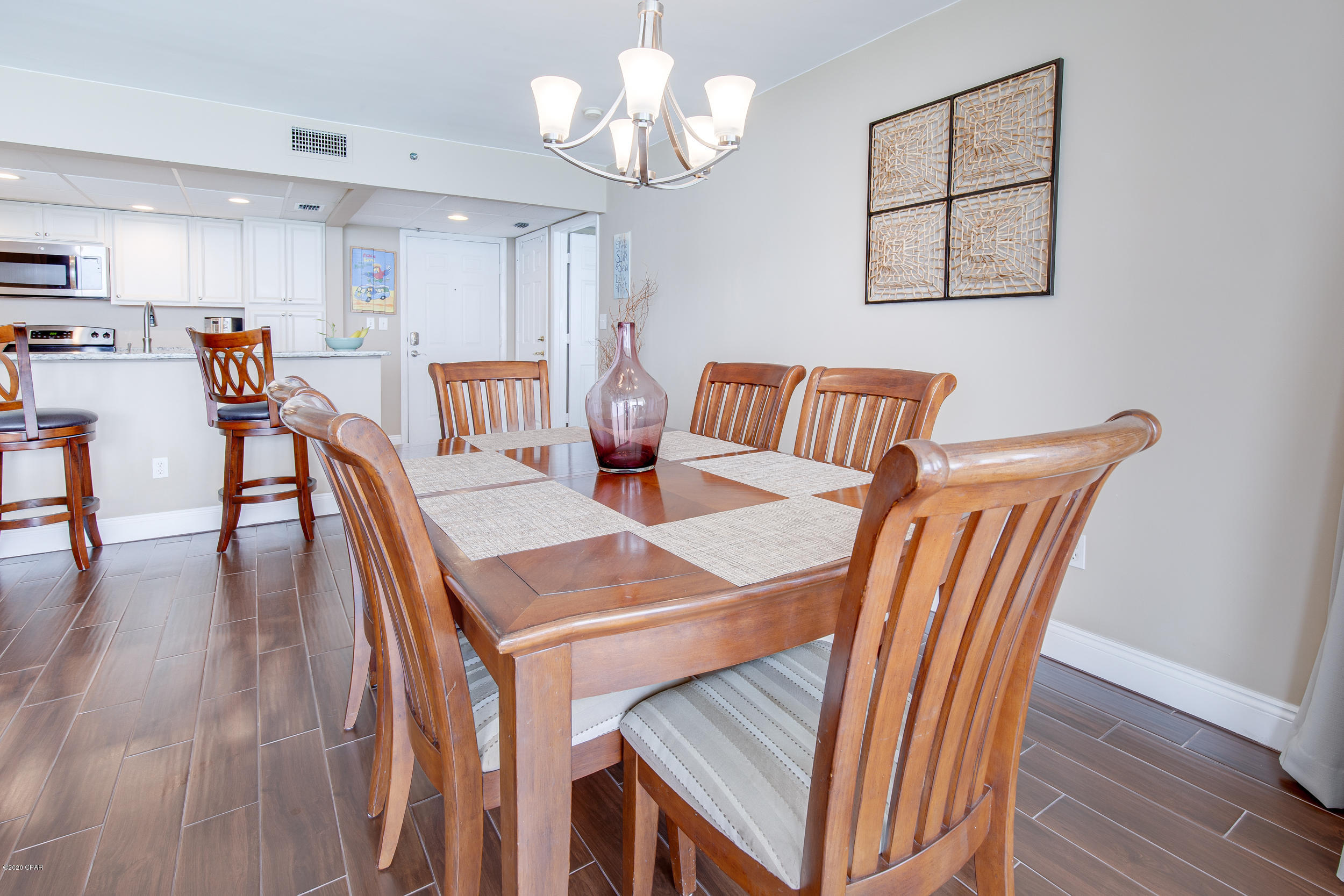 Long Beach Towers I - Residential