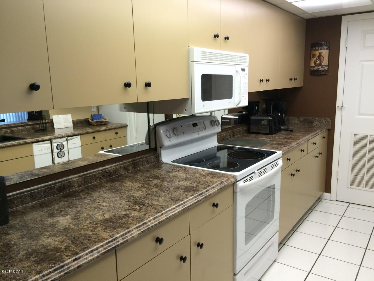 Long Beach Towers I - Residential