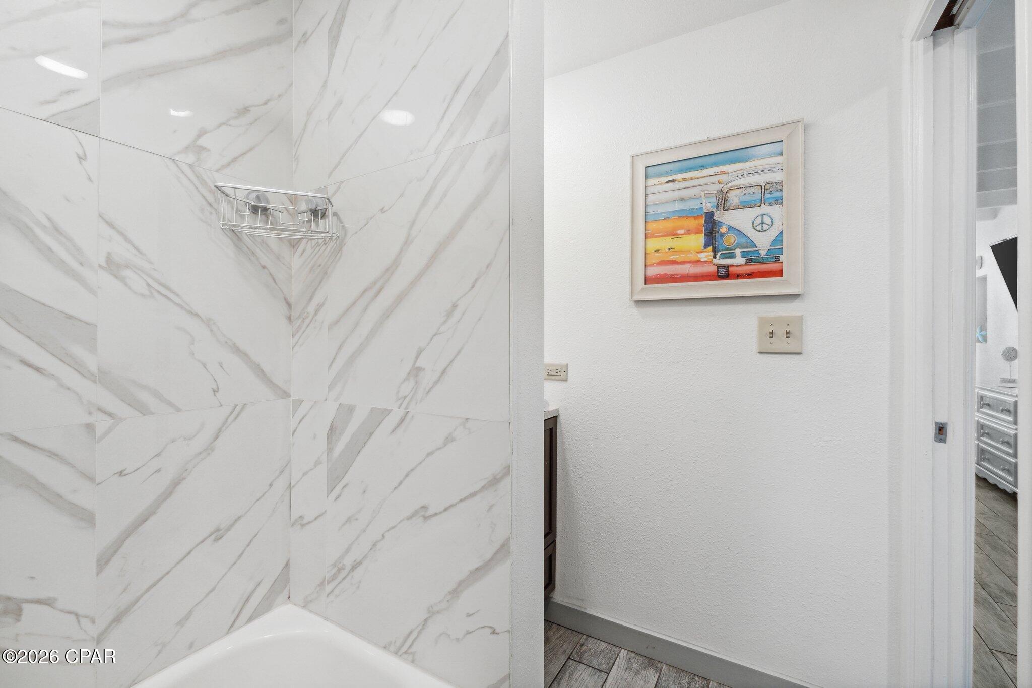 Fontainebleau Terrace - Residential