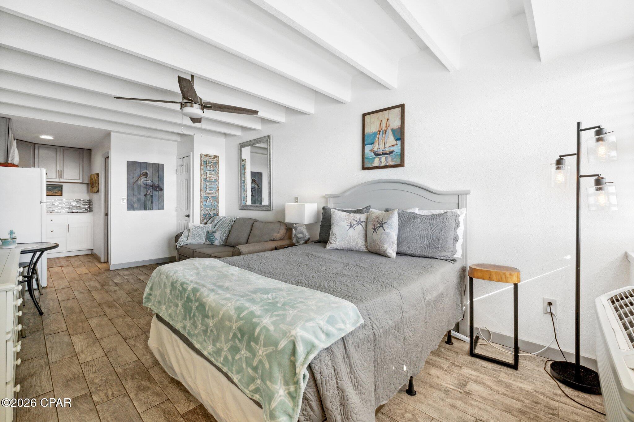 Fontainebleau Terrace - Residential