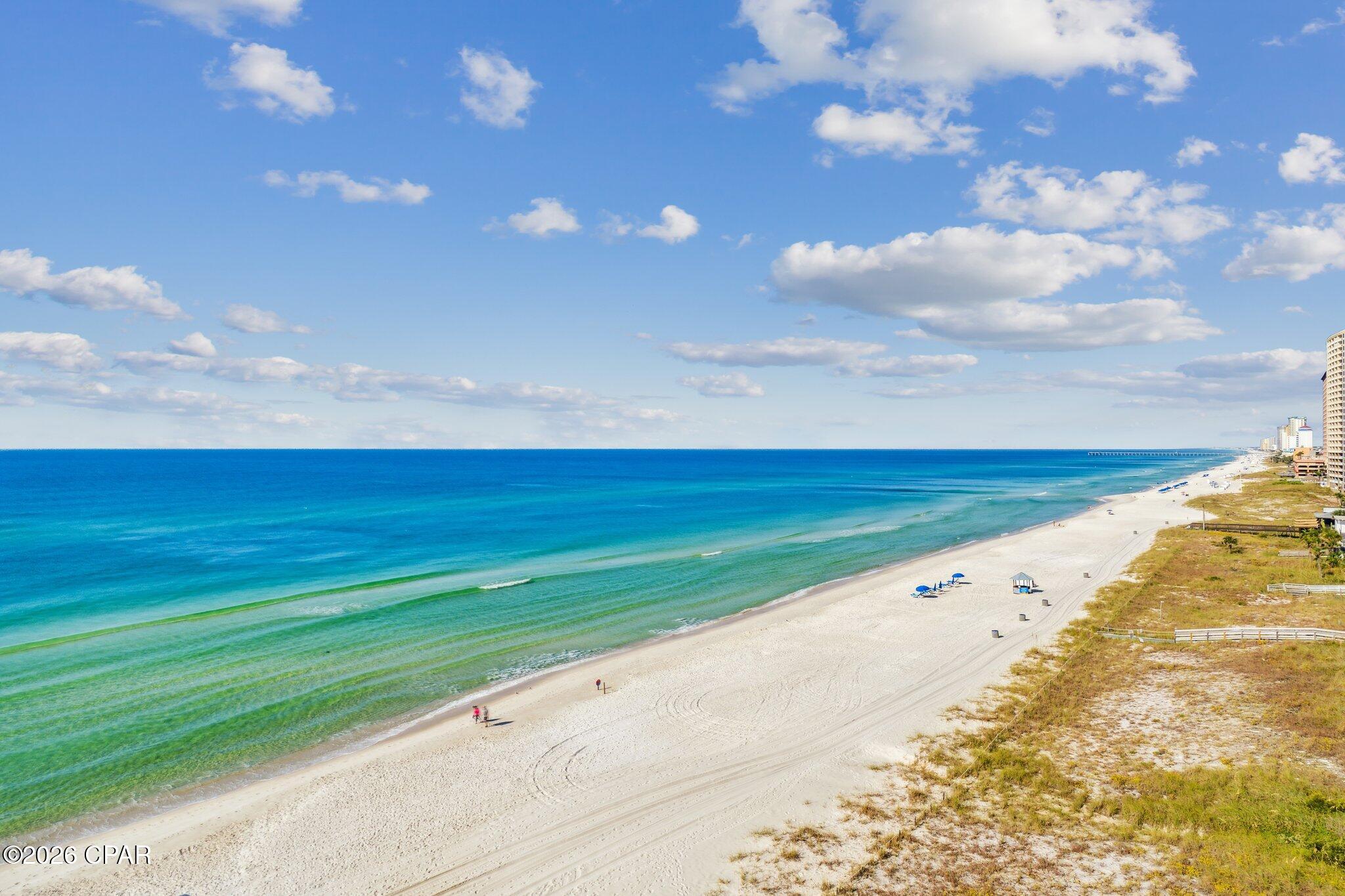 Fontainebleau Terrace - Residential