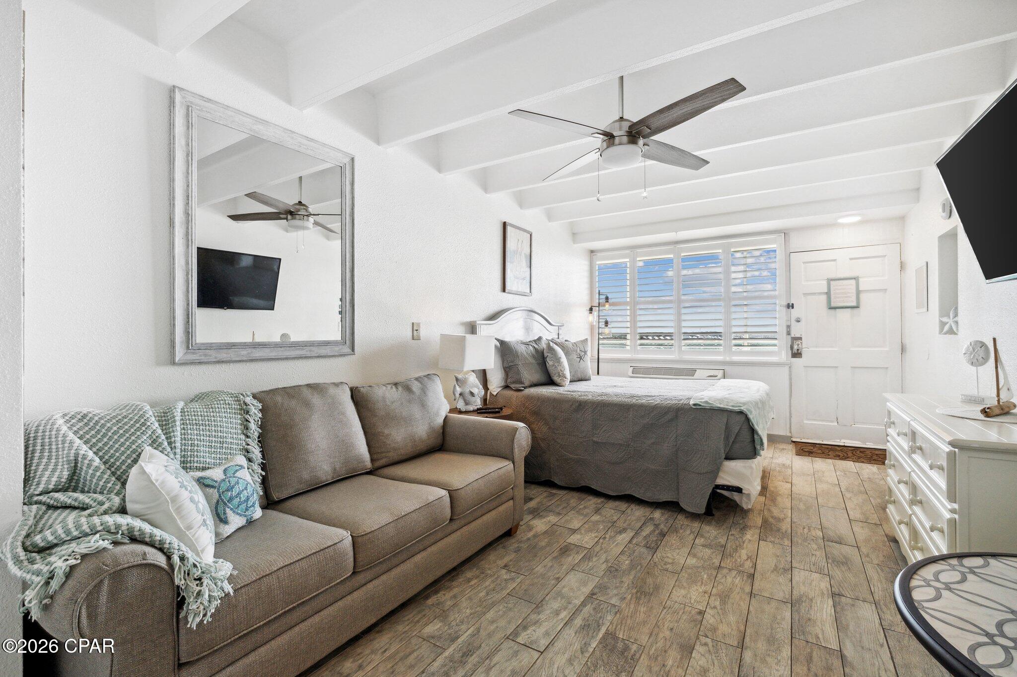 Fontainebleau Terrace - Residential