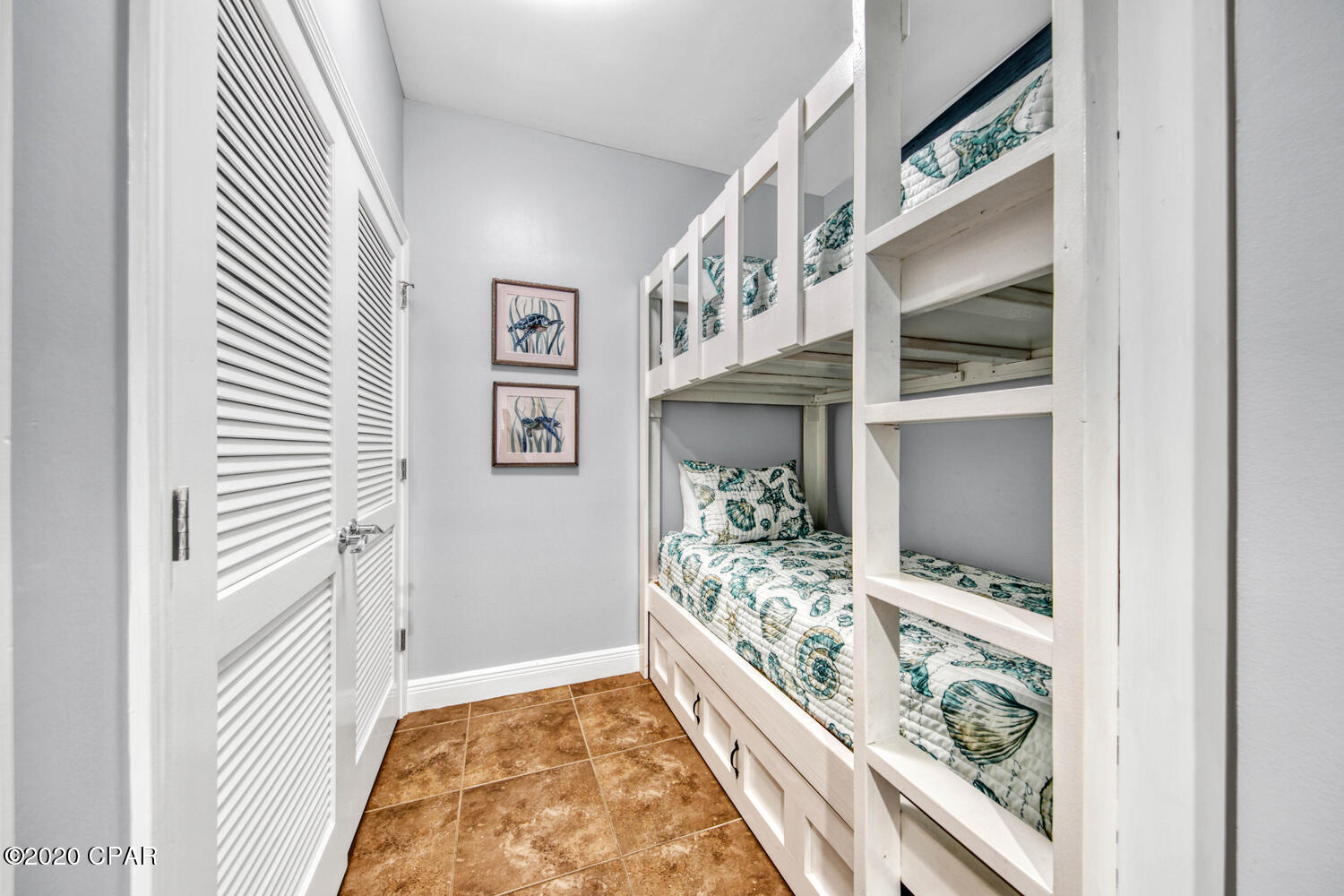 Sterling Breeze - Residential