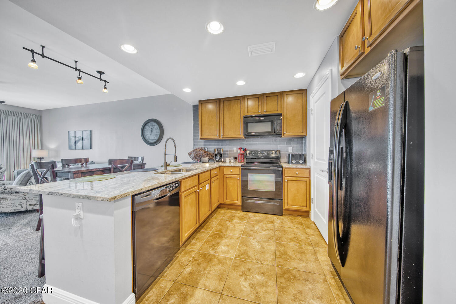 Sterling Breeze - Residential