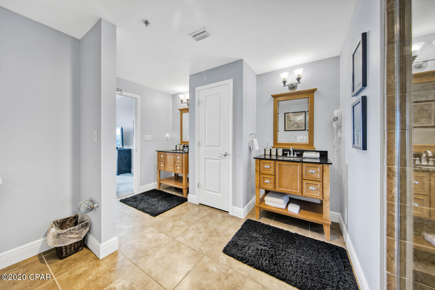 Sterling Breeze - Residential