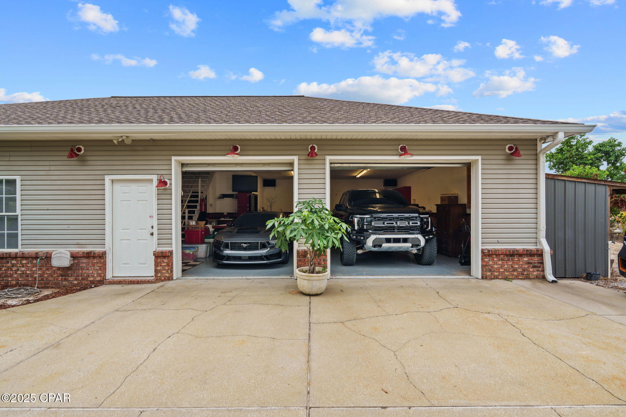 Woodmere - Residential