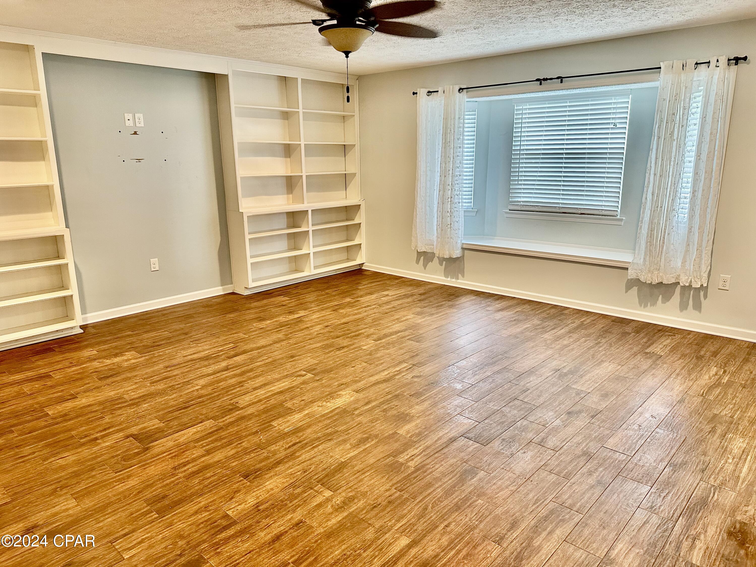 King Estates Unit 2 - Residential