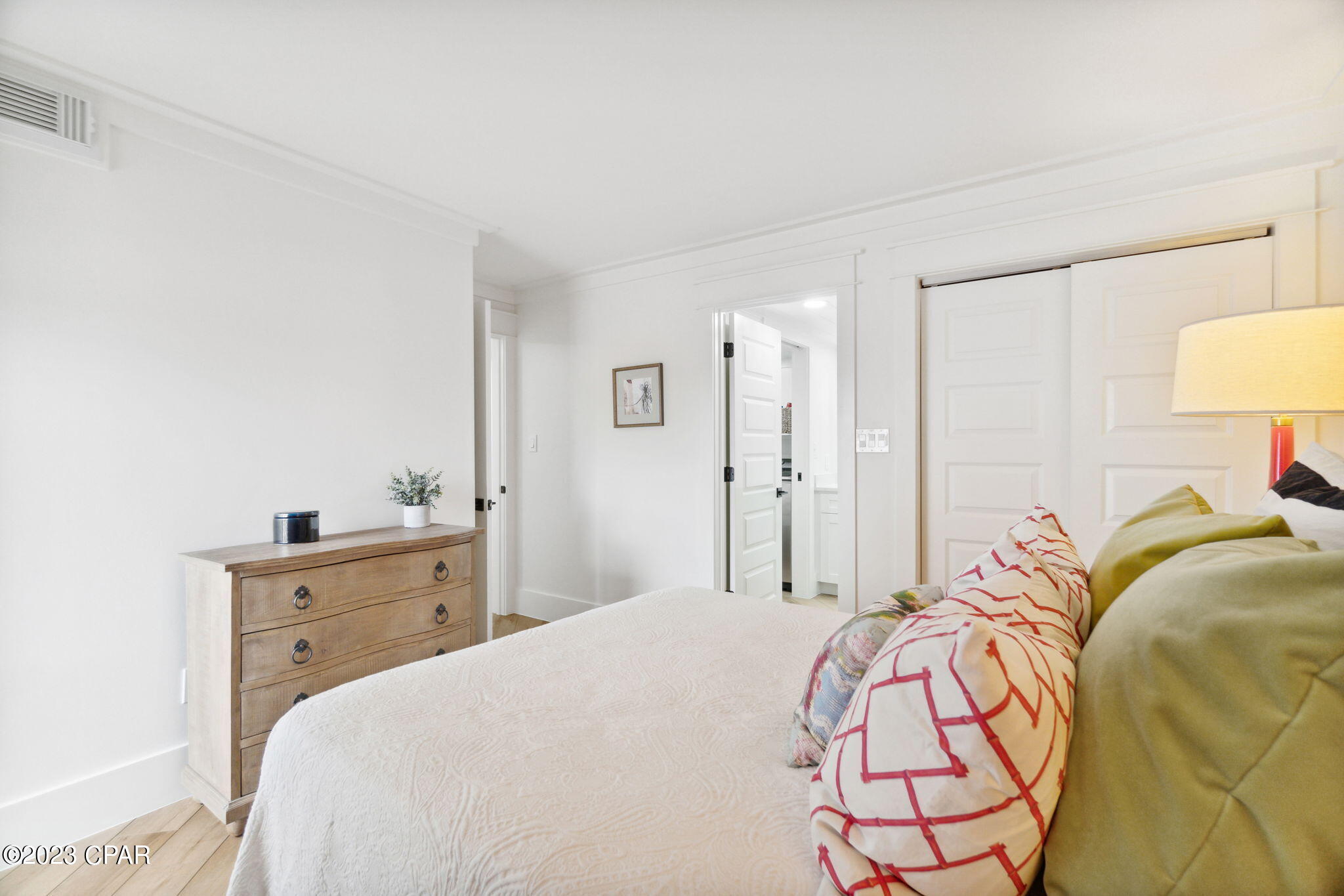 Edgewater Tower II - Residential