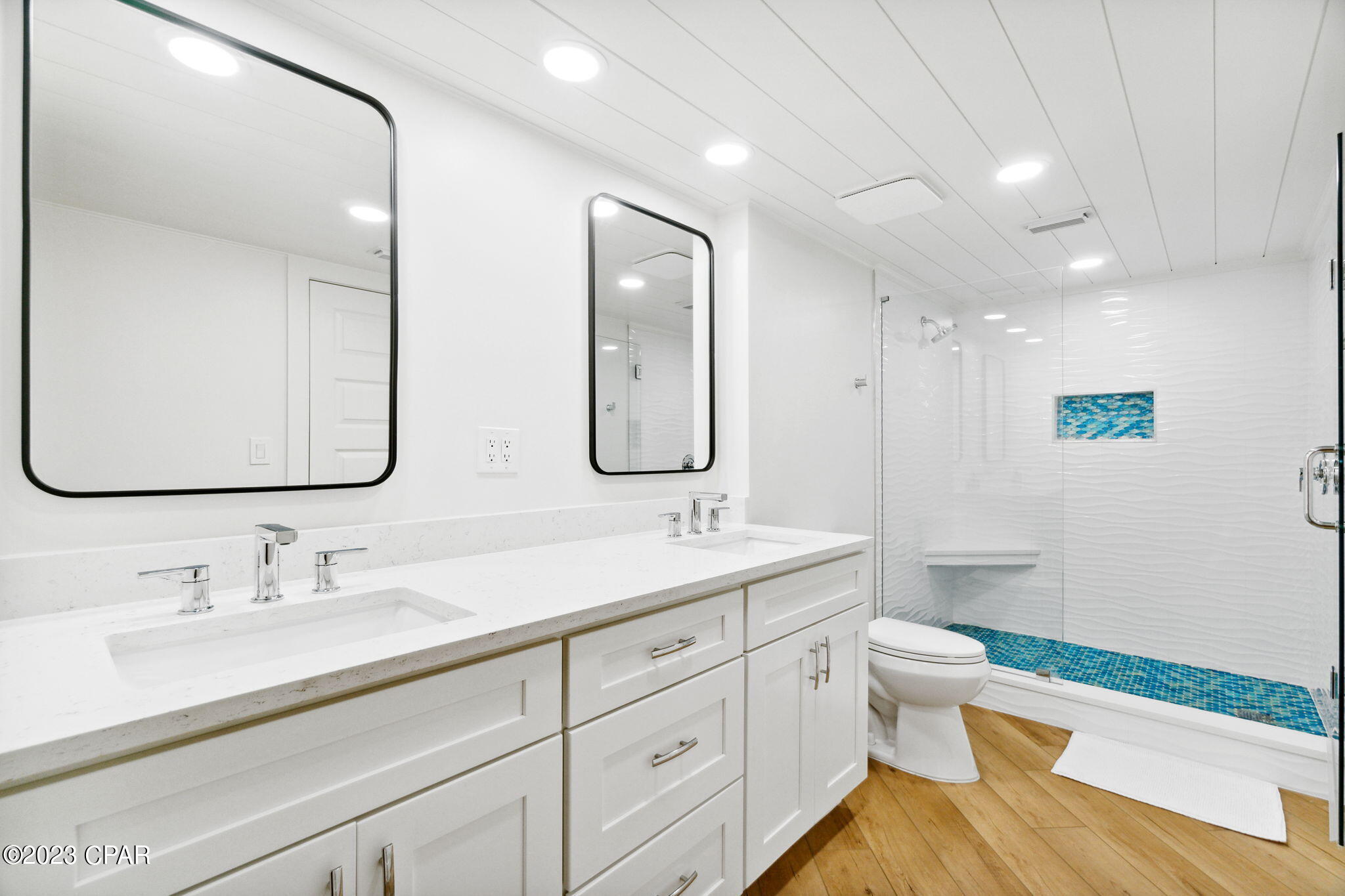 Edgewater Tower II - Residential