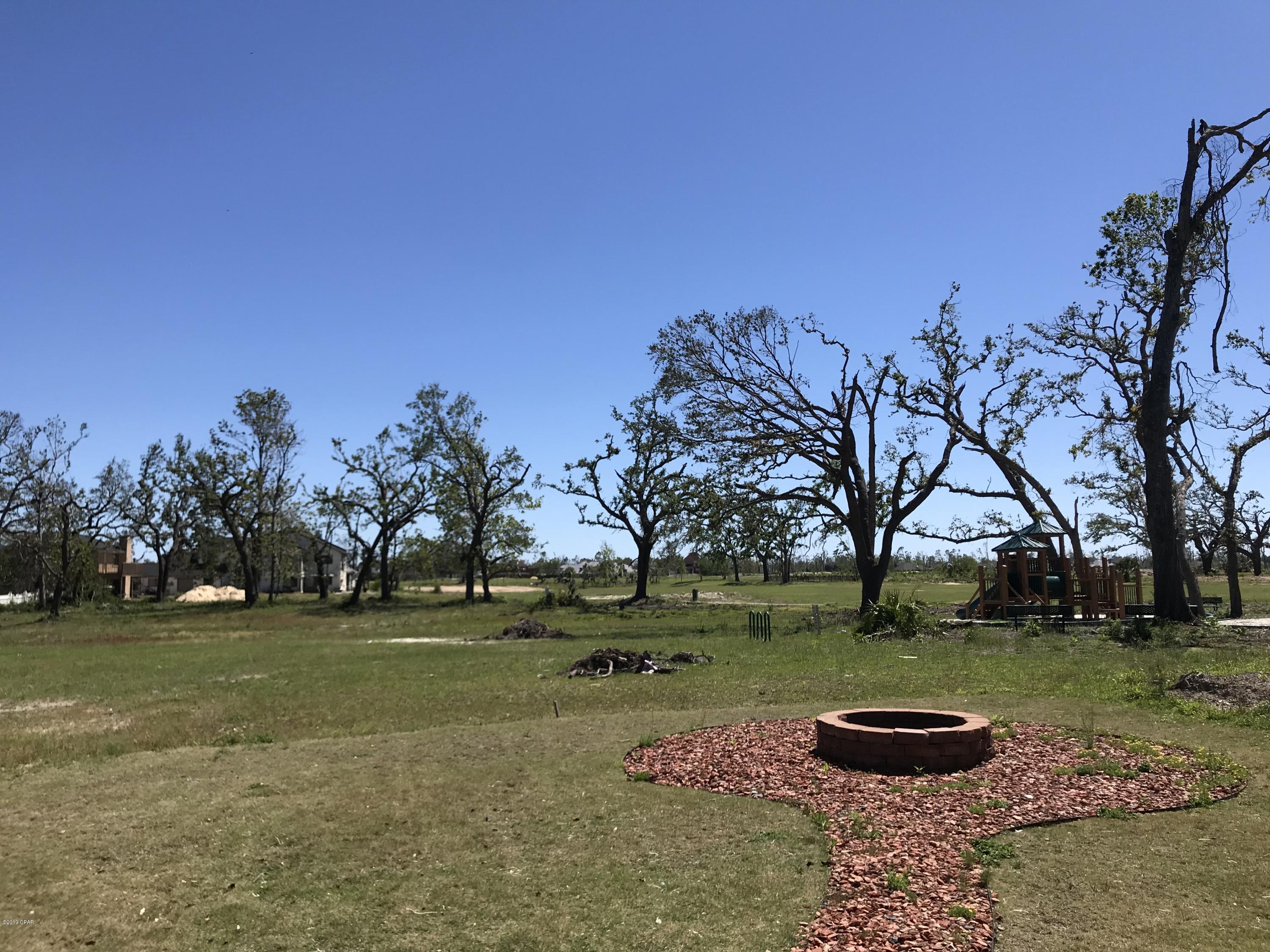 Tropical Bay - Residential