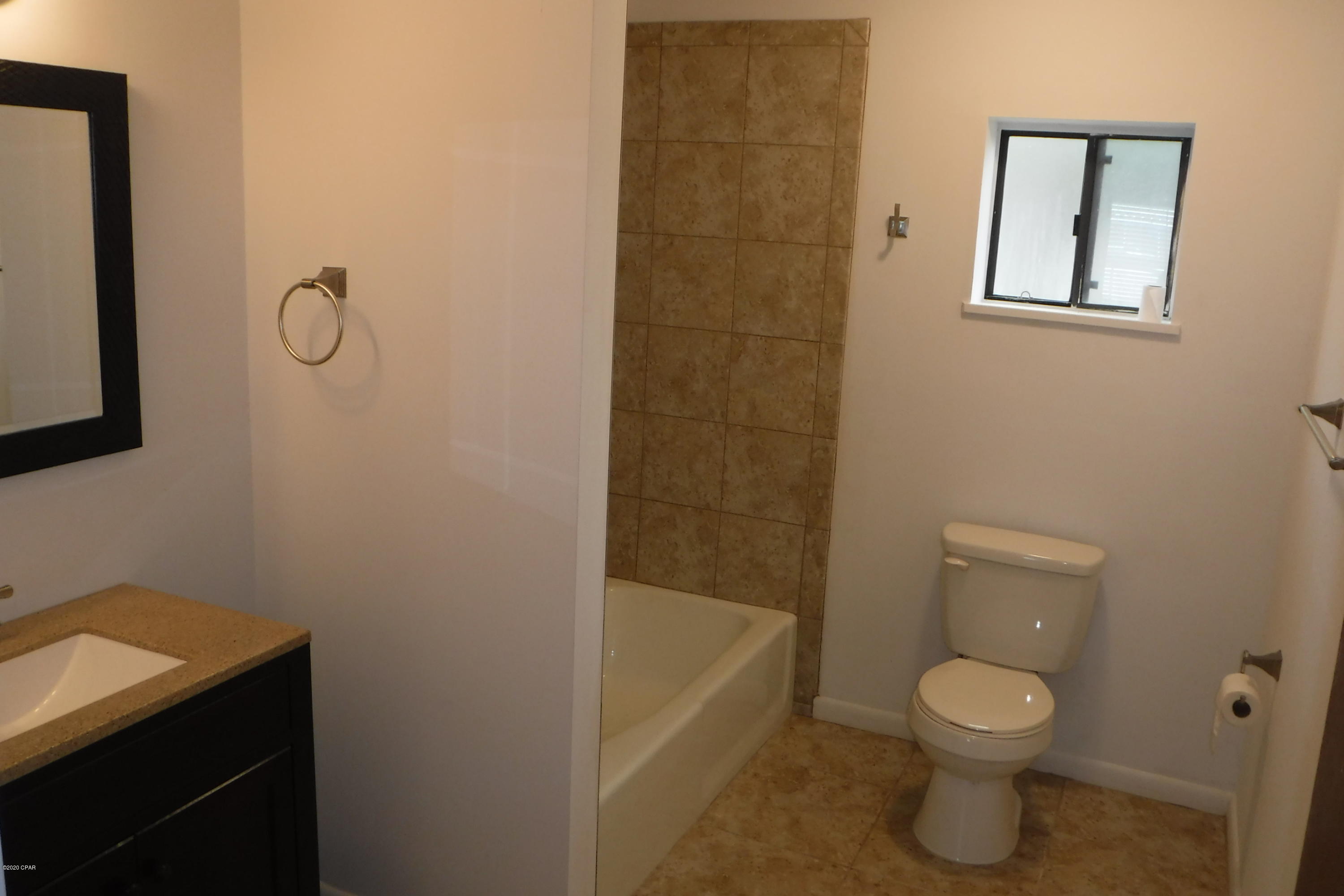 Riviera Beach 1st Add - Residential Lease