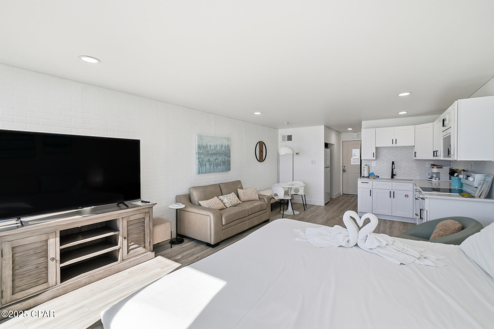 Top Of The Gulf Condo. - Residential