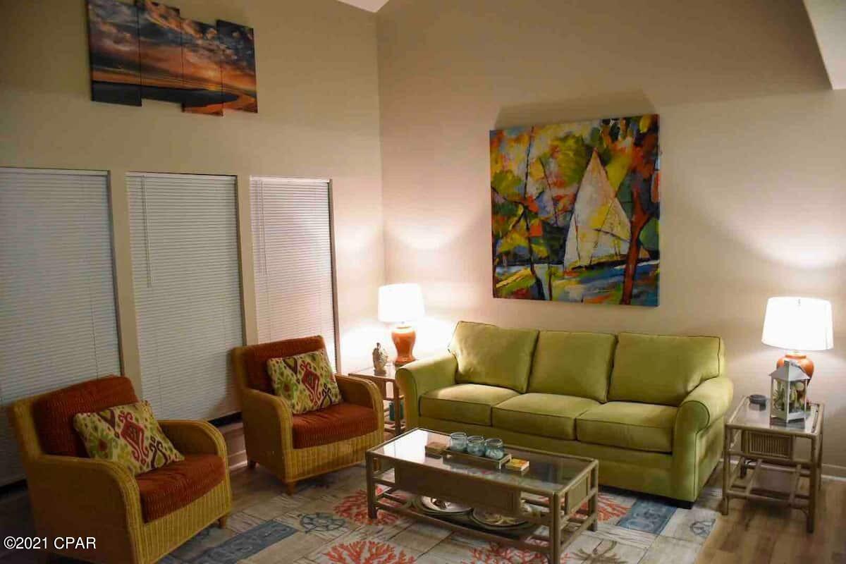 El Centro Villas Ph 1 - Residential