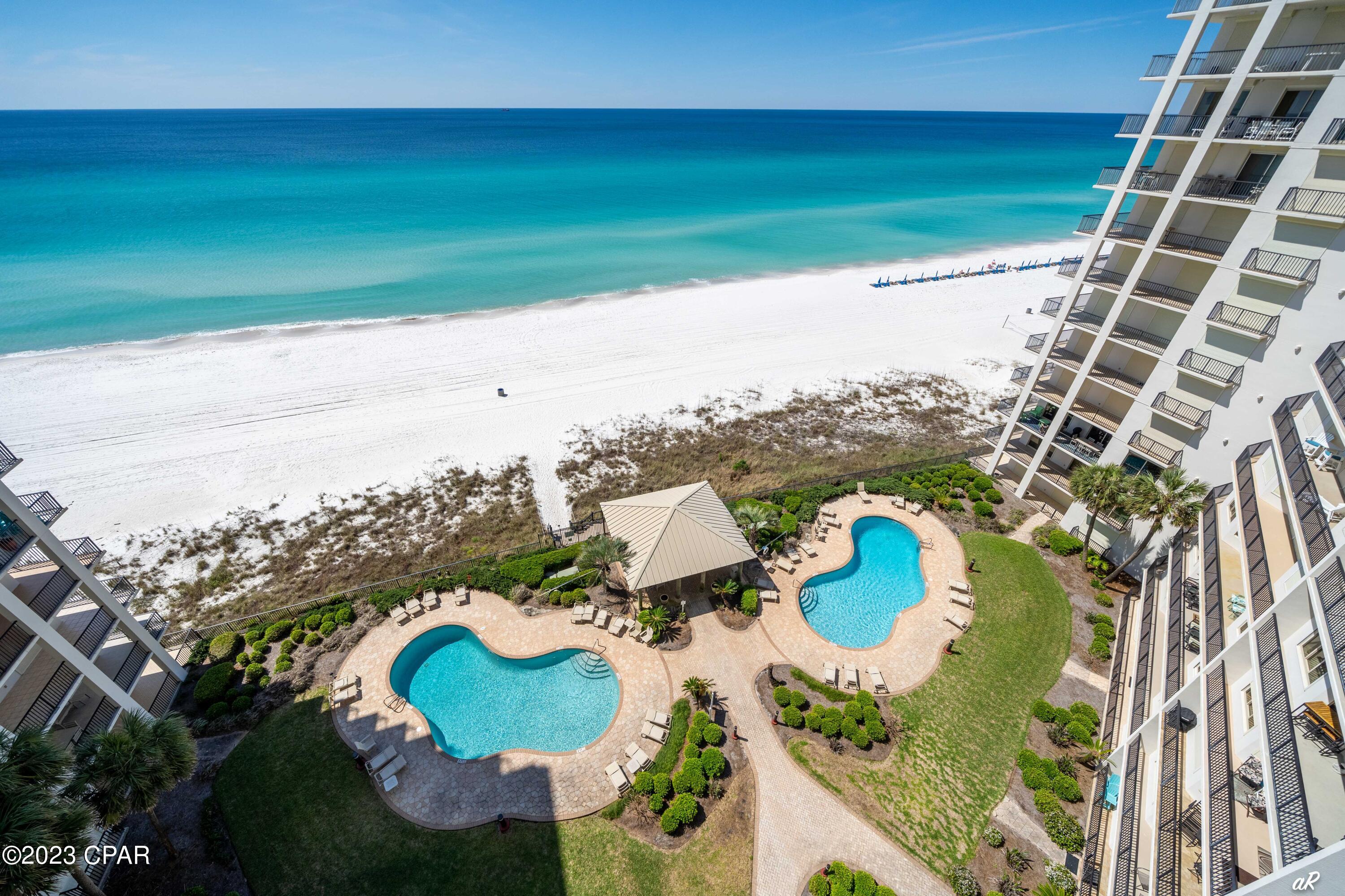 Summerwinds Condo - Residential