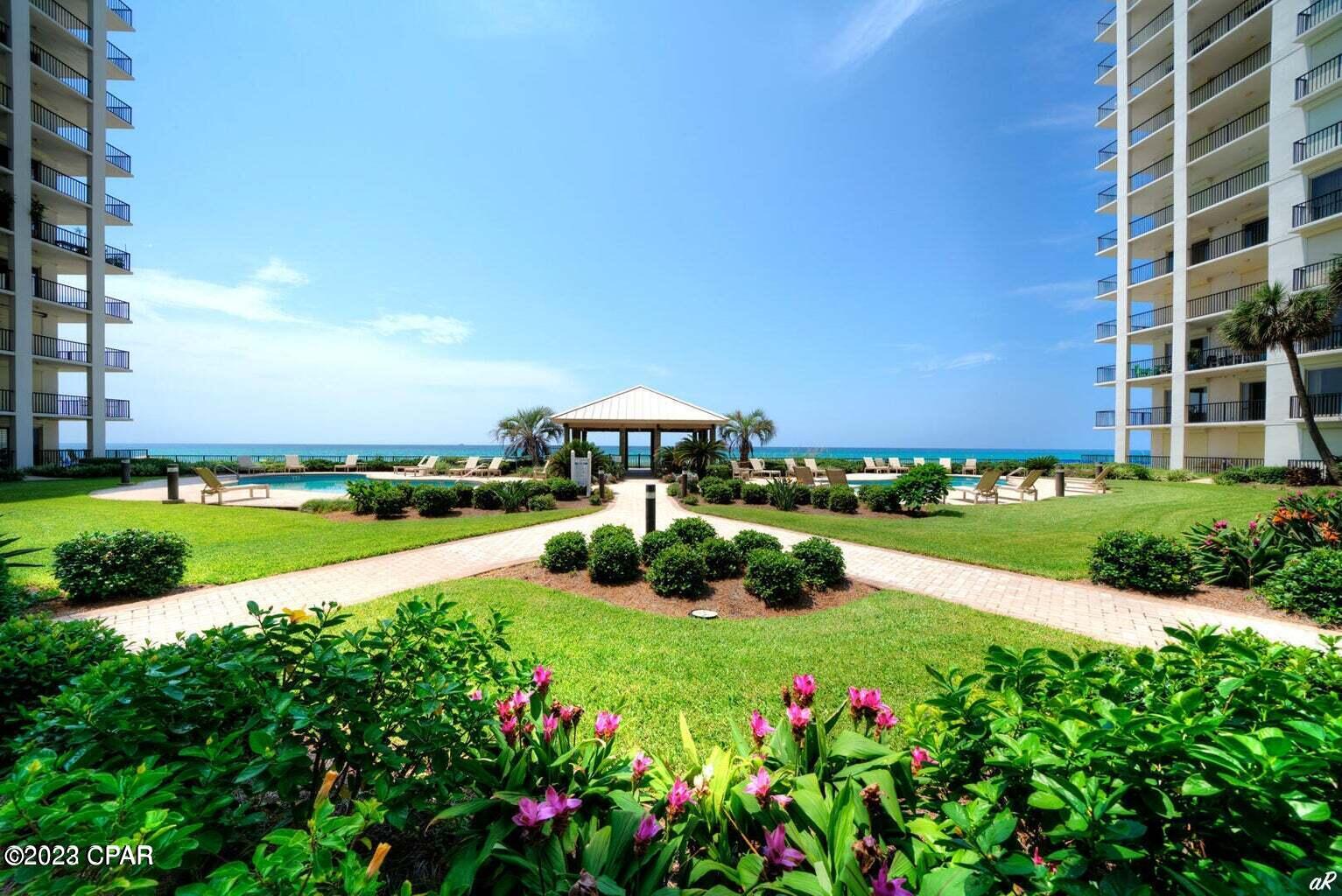 Summerwinds Condo - Residential