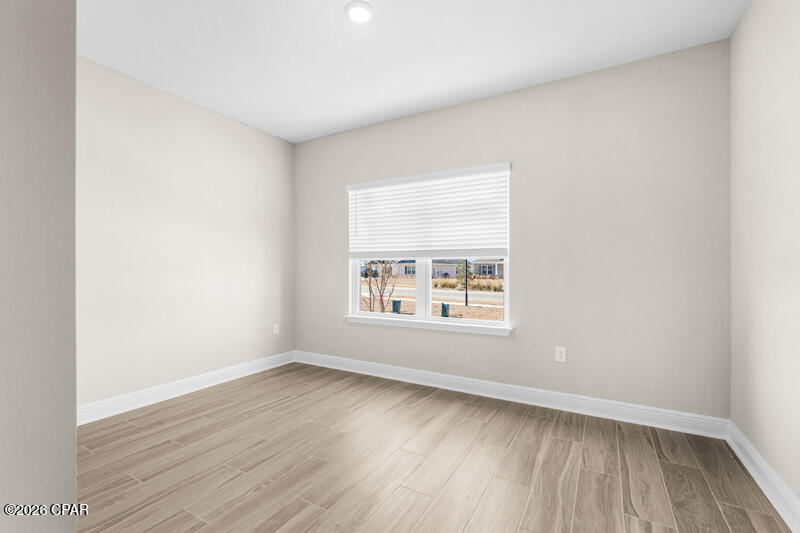 Lake Merial - Residential