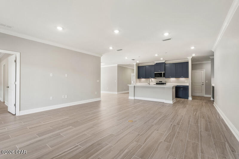 Lake Merial - Residential