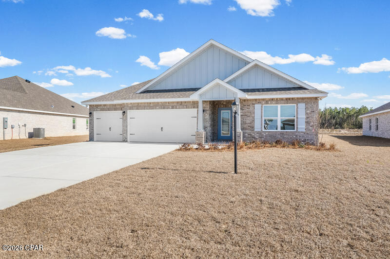 Lake Merial - Residential