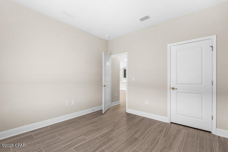 Lake Merial - Residential