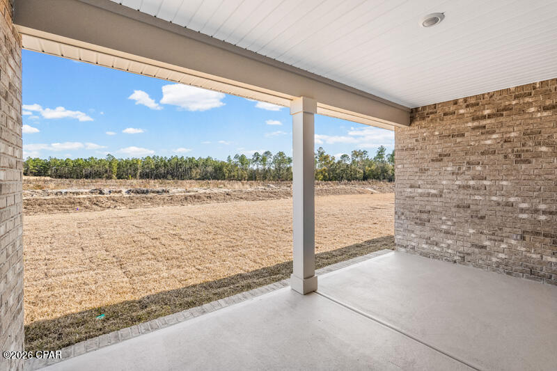 Lake Merial - Residential