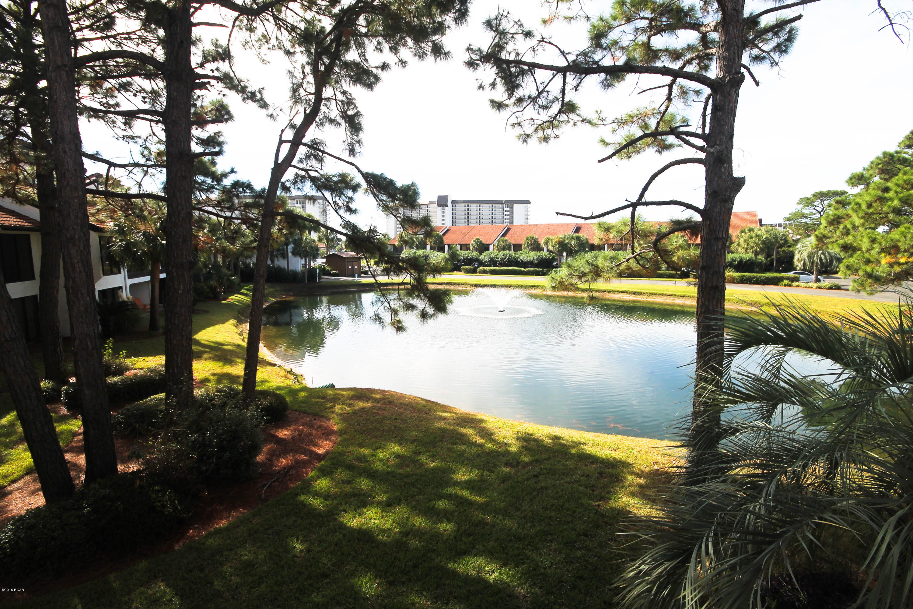 Edgewater Golf Villas 1 - Residential