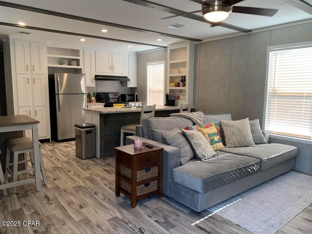 Sunnywood Estates - Residential