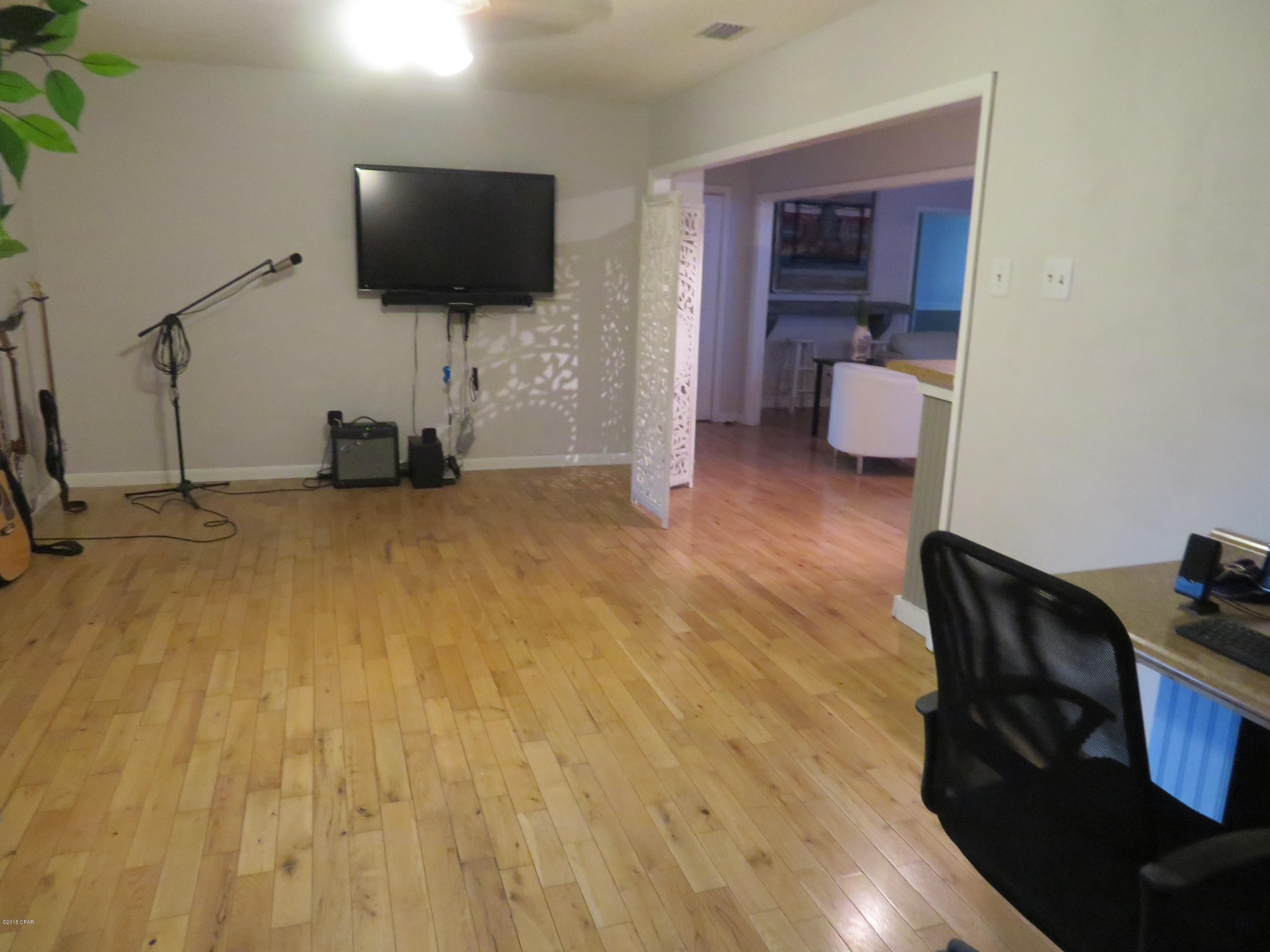 Pine Forest Est Ph 1 - Residential