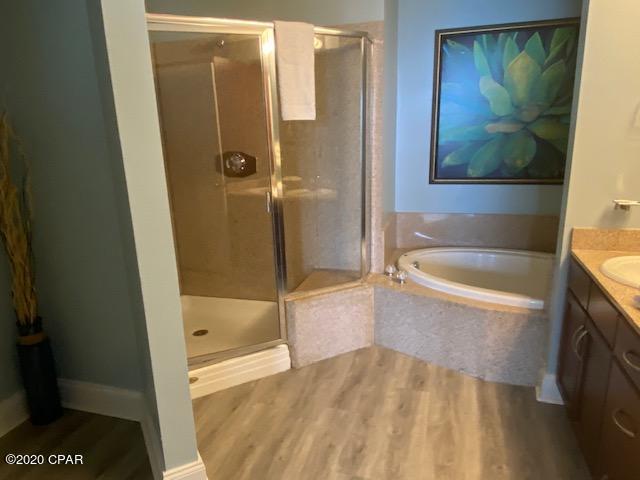 Laketown Wharf - Residential