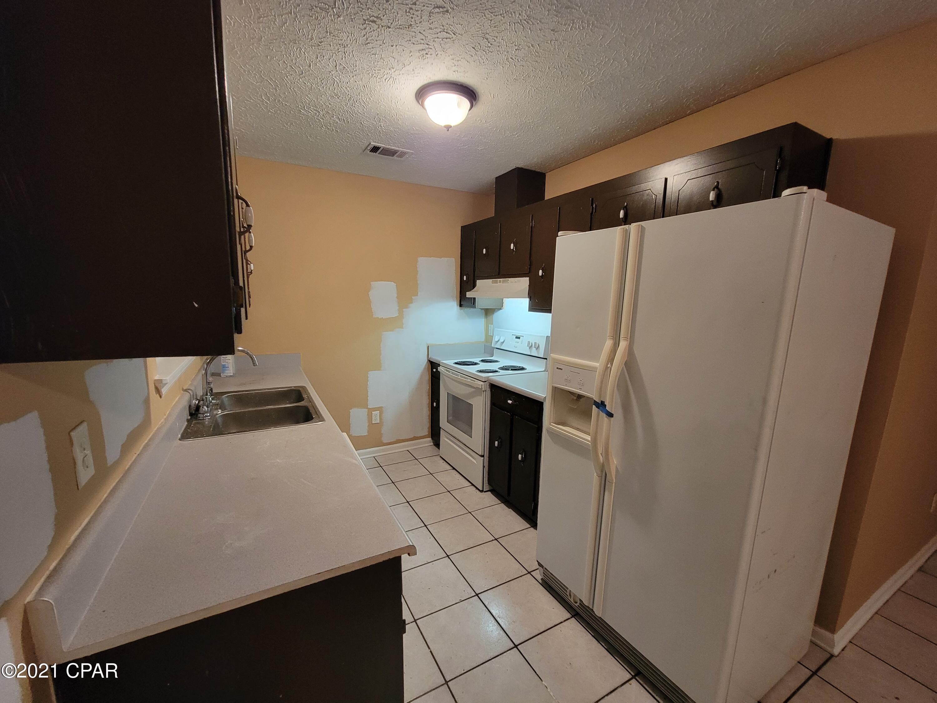 Pinnacle Pines Estate - Residential