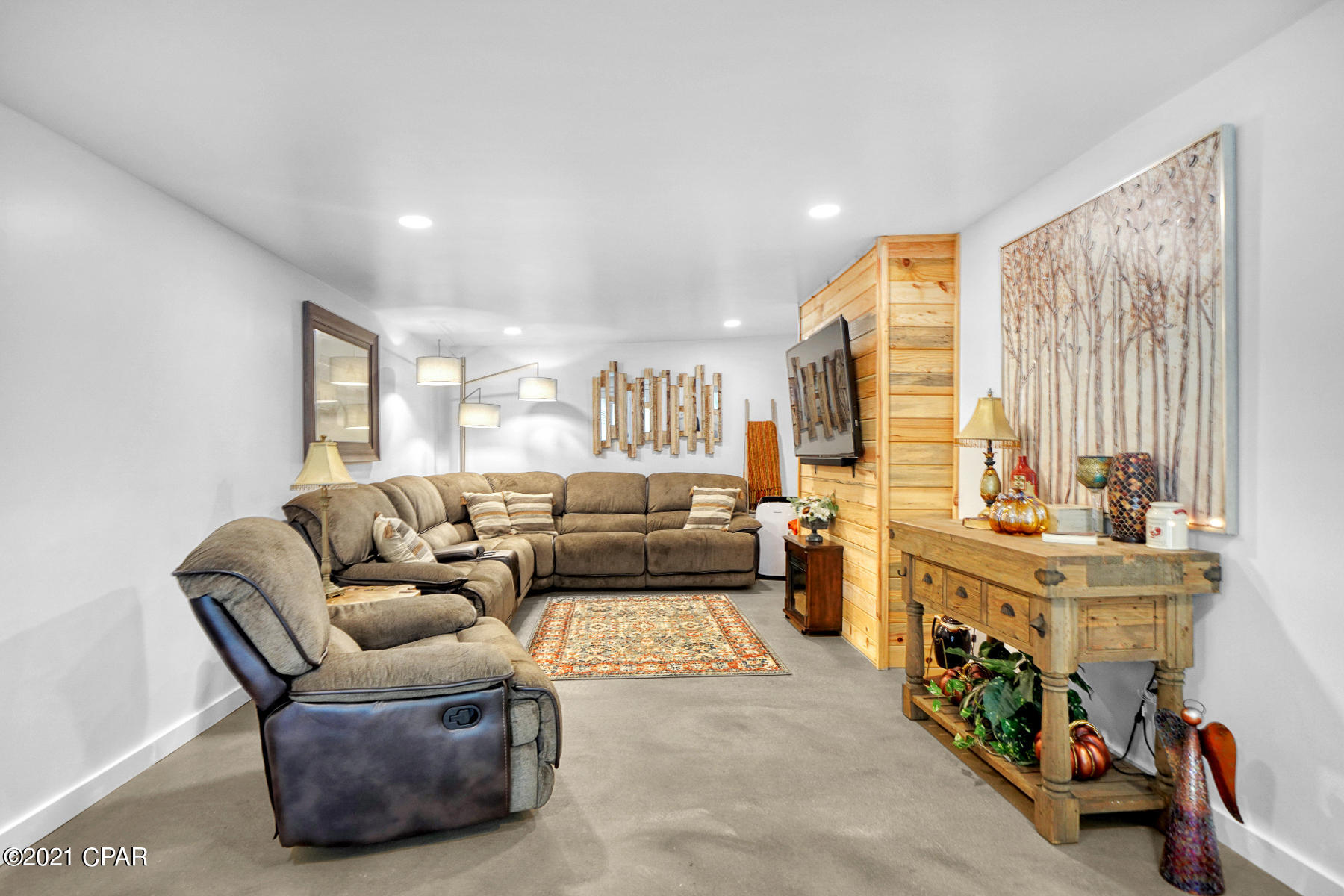 Hiland Heights - Residential