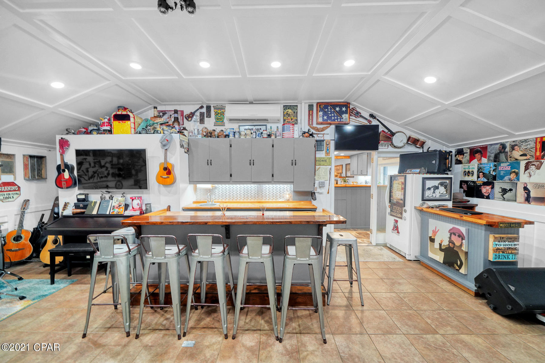 Hiland Heights - Residential