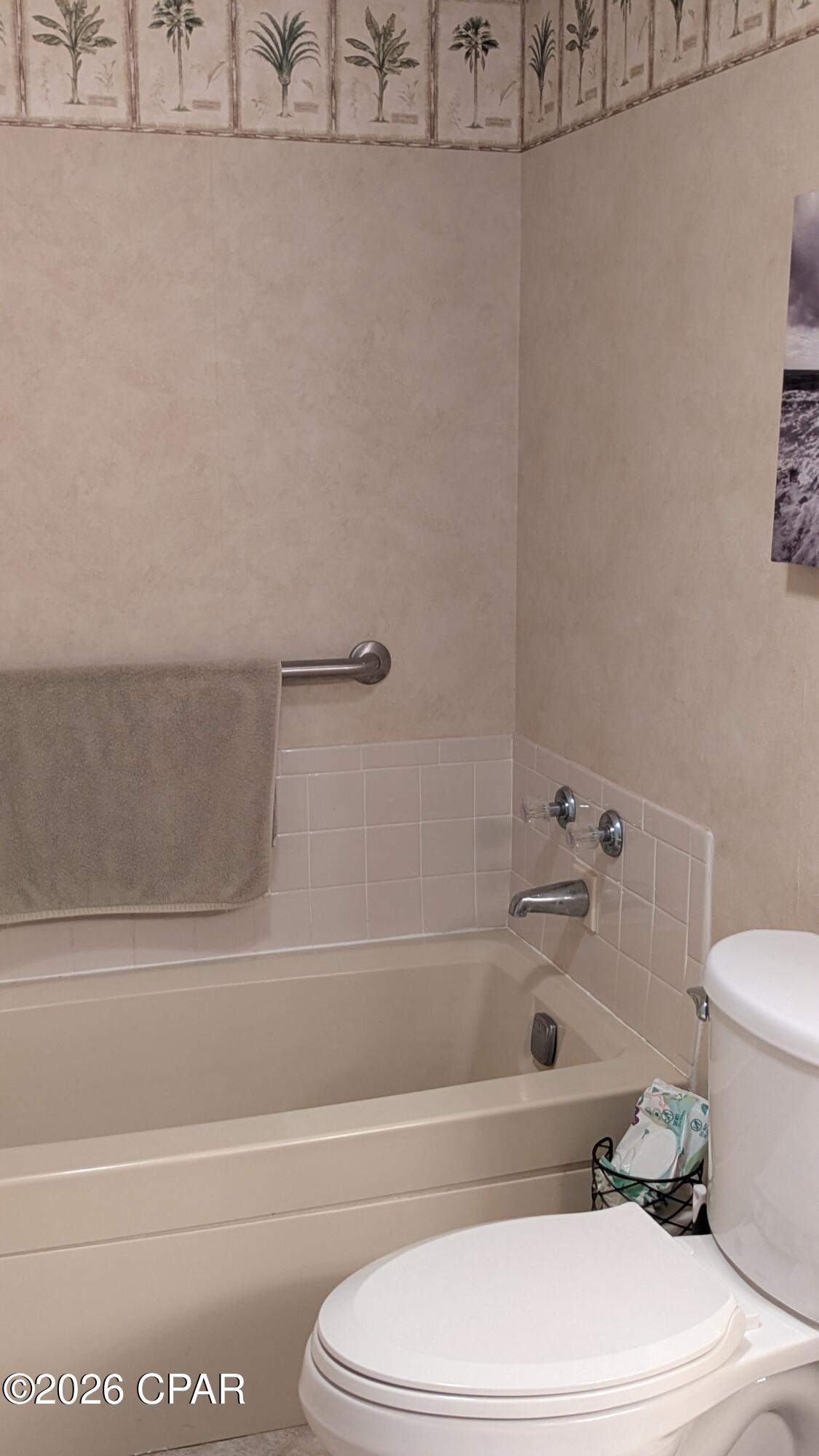 Lagoon Towers Phase I - Residential