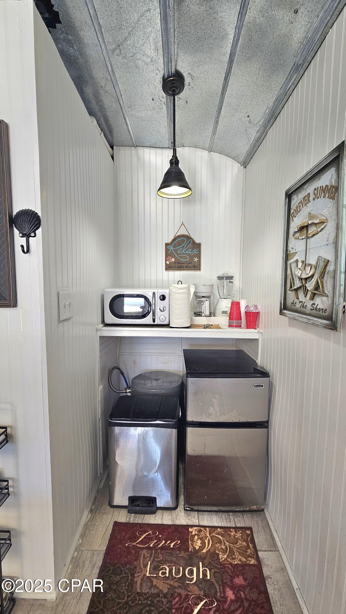 Riviera Beach 1st Add - Residential