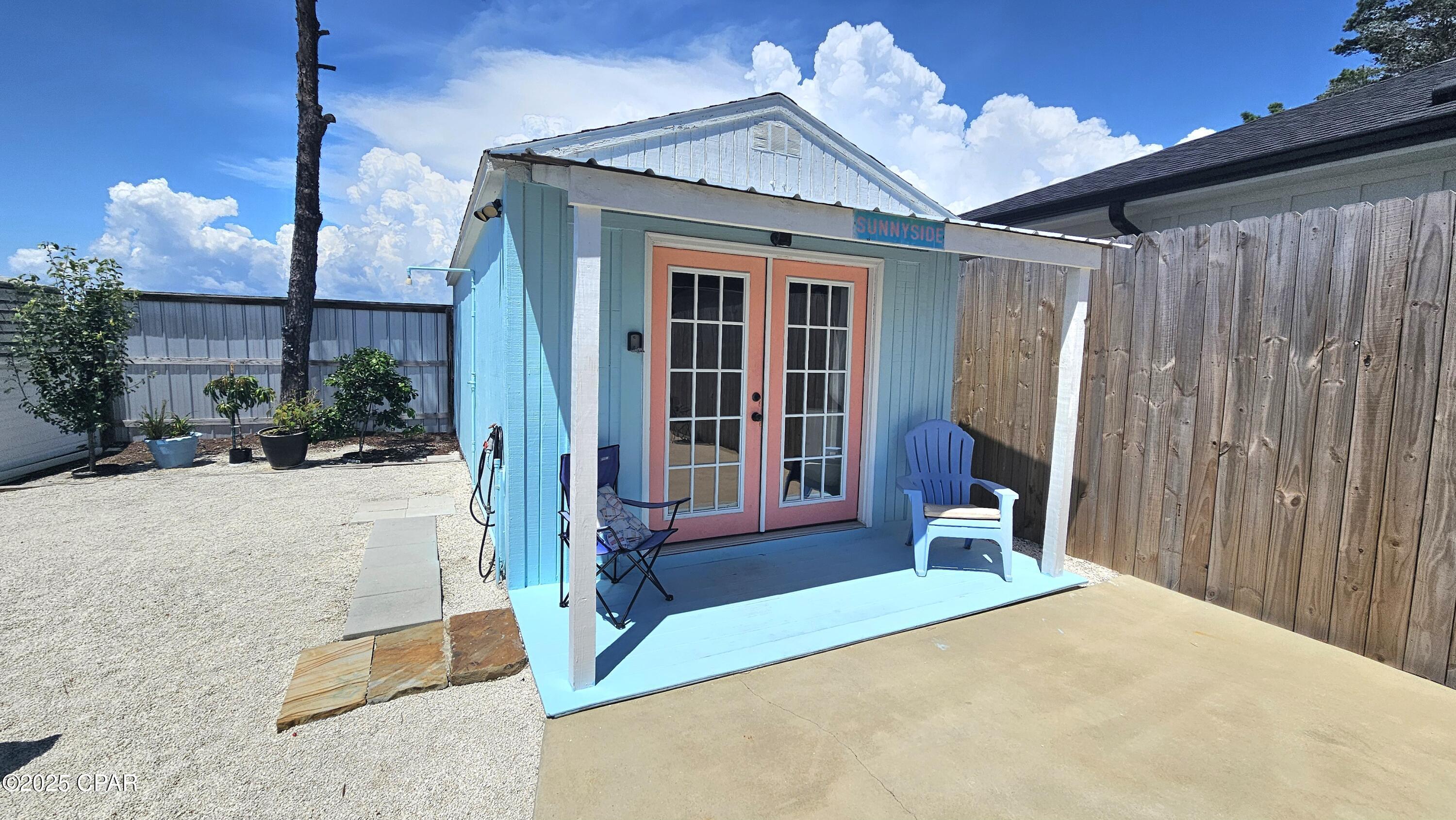 Riviera Beach 1st Add - Residential