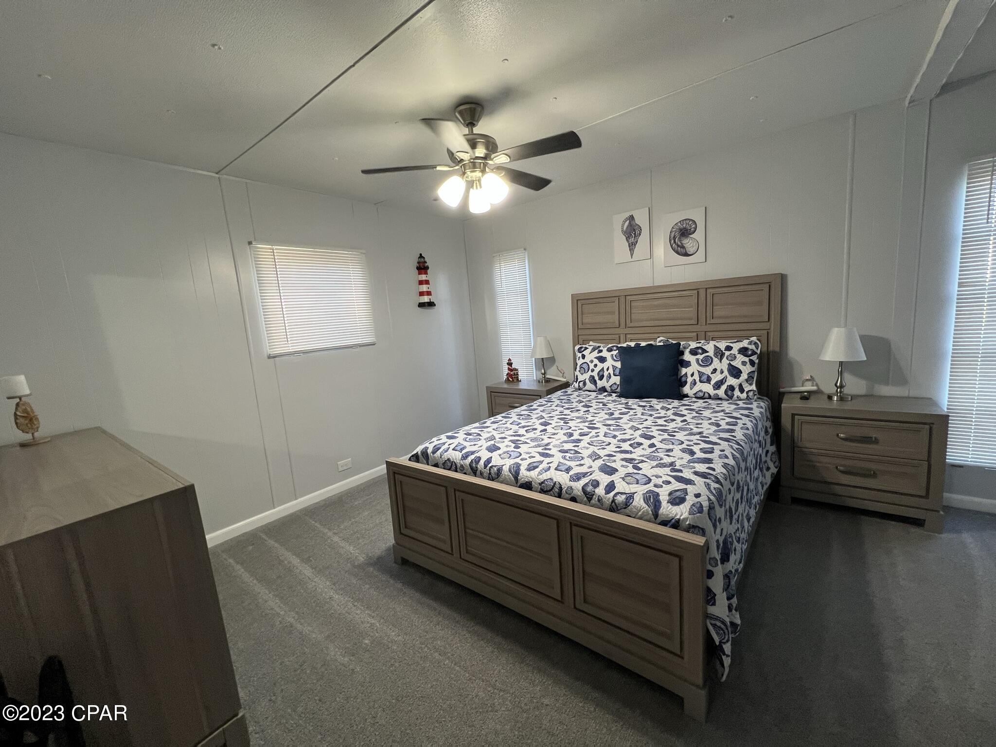 North Lagoon Oaks 7th Add - Residential