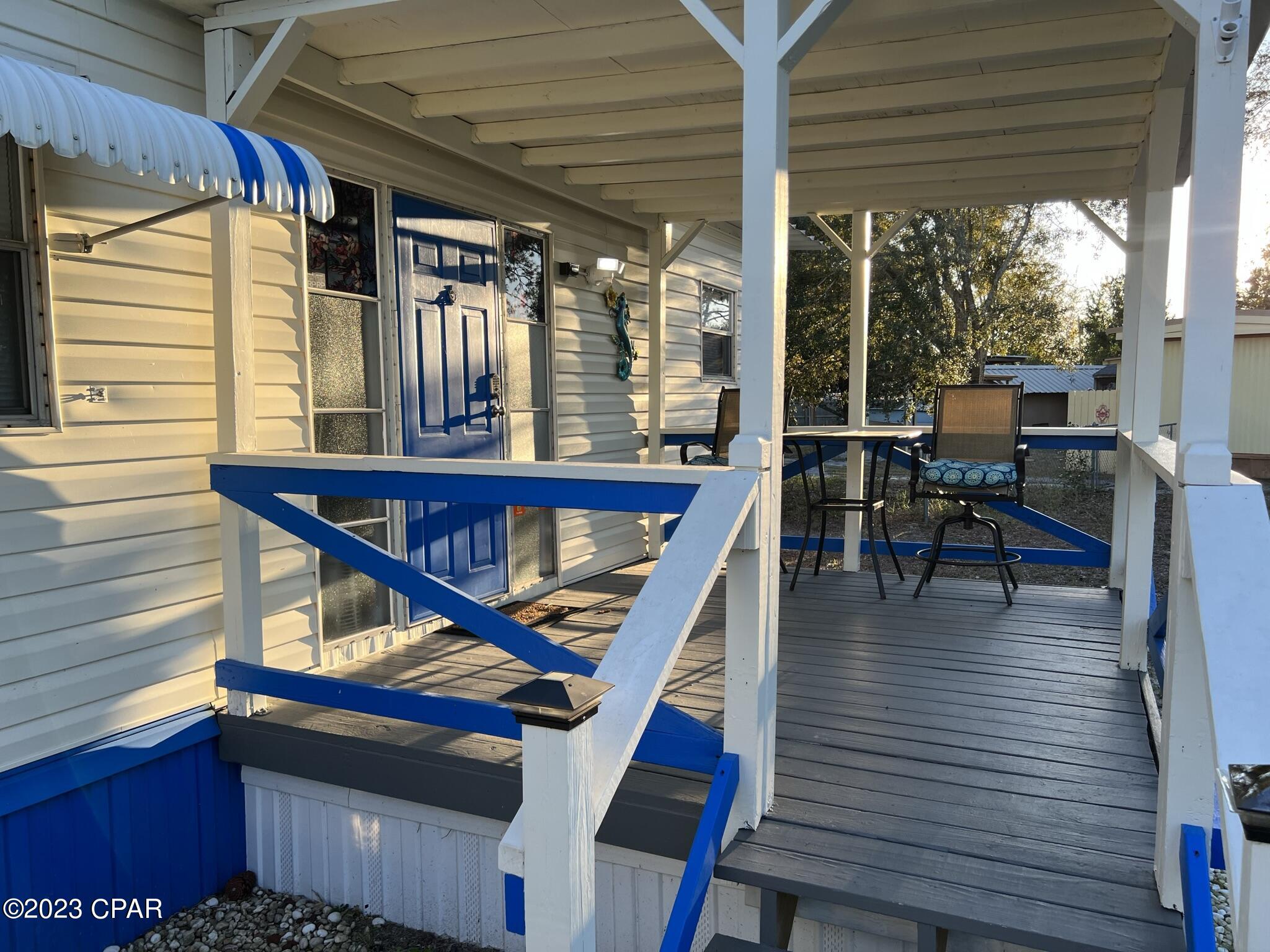 North Lagoon Oaks 7th Add - Residential