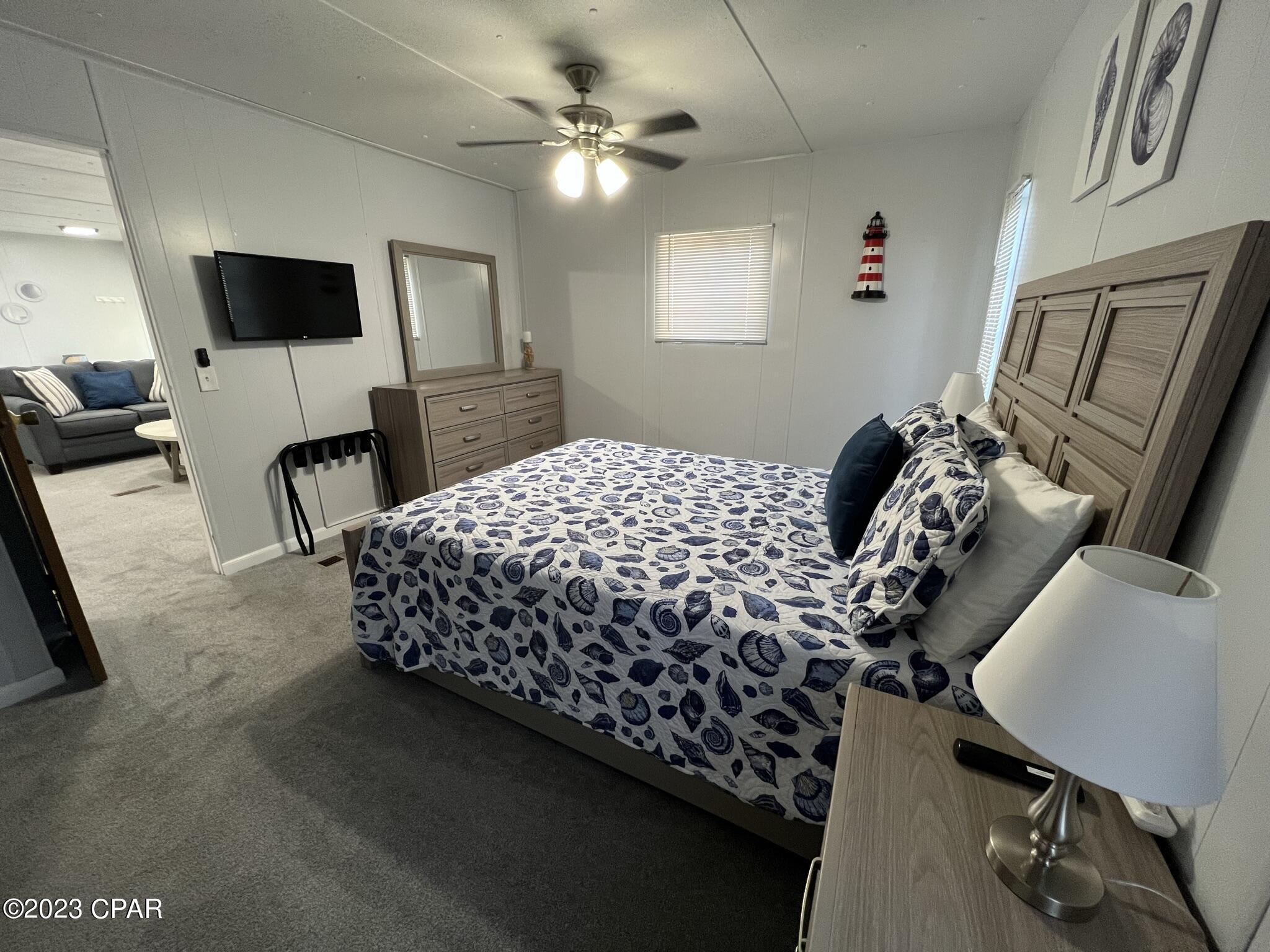 North Lagoon Oaks 7th Add - Residential