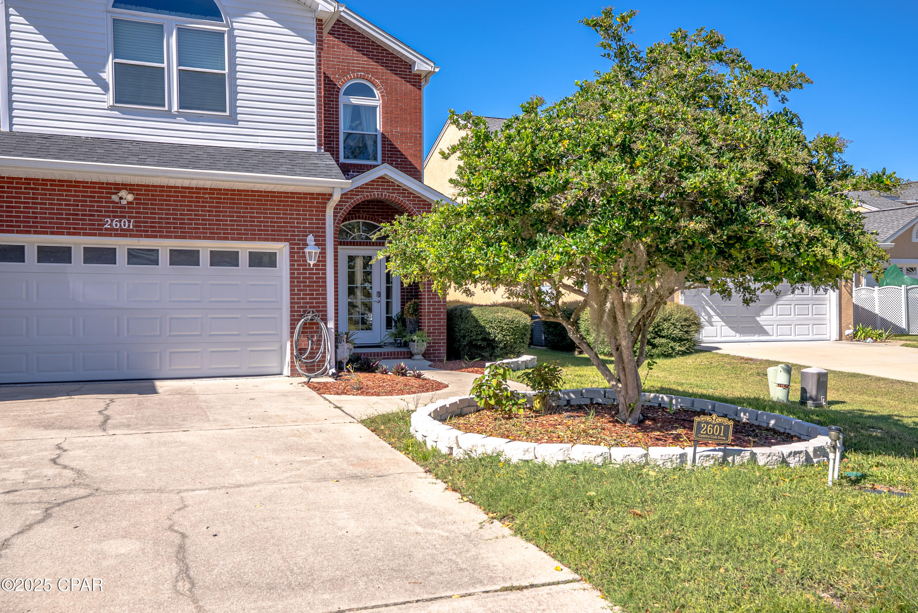 Country Club Harbour Estates - Residential