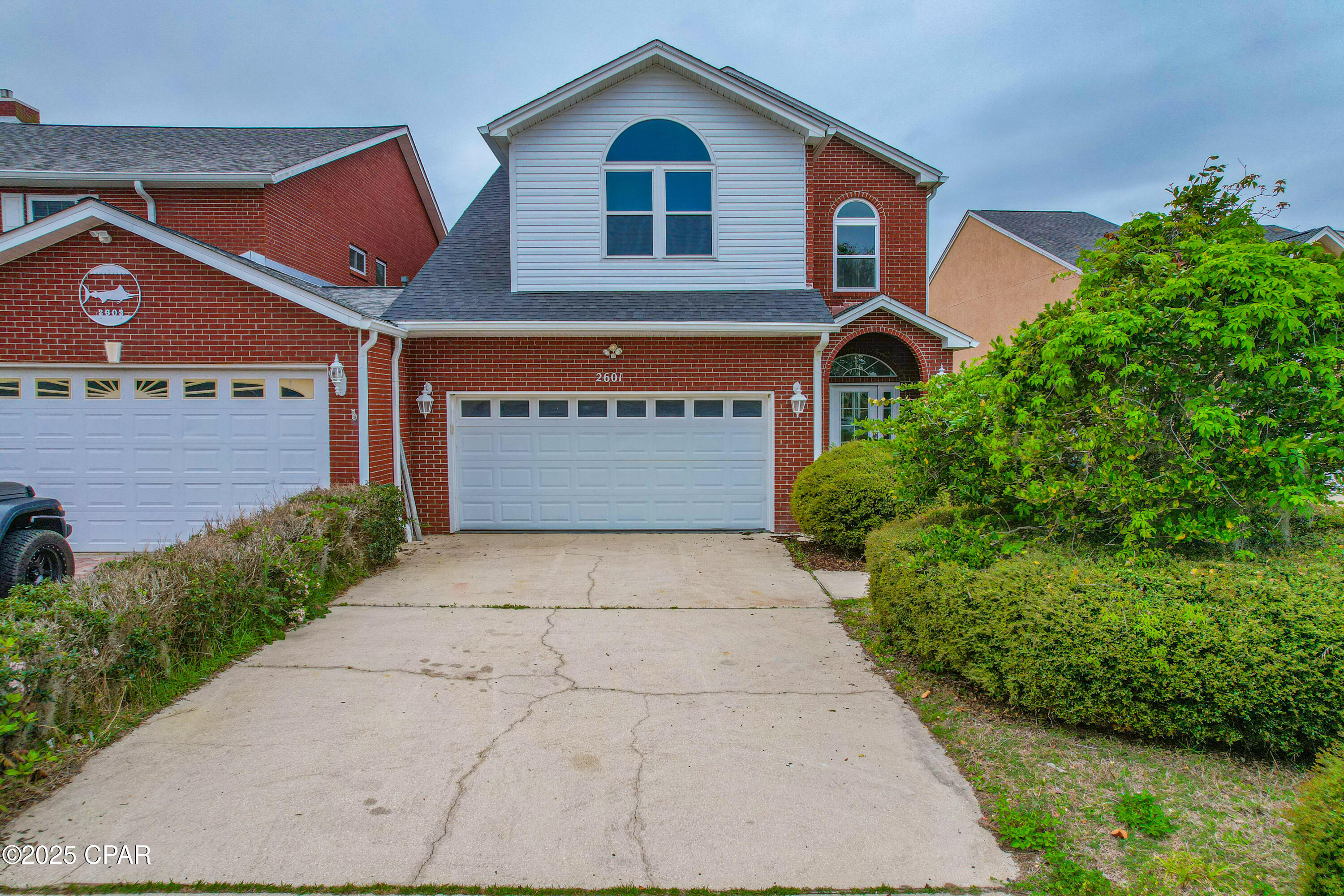 Country Club Harbour Estates - Residential