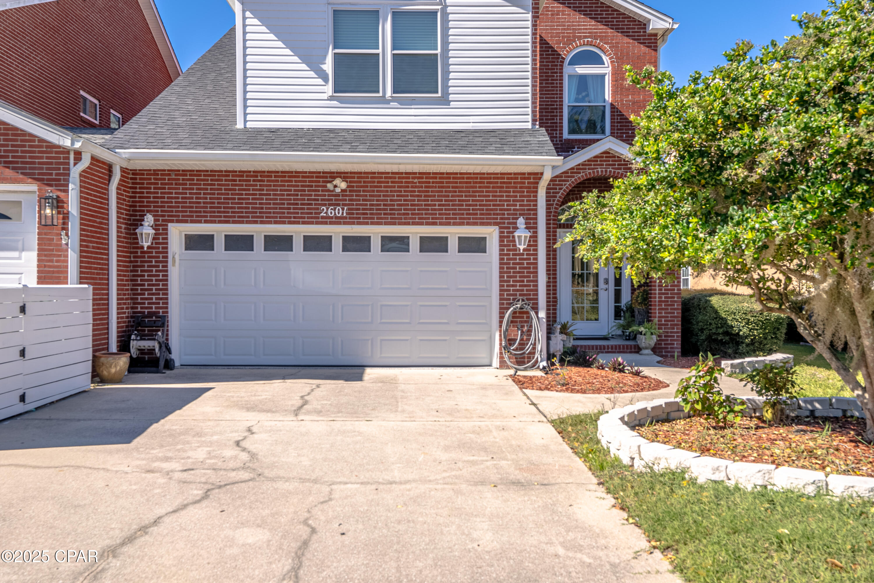 Country Club Harbour Estates - Residential