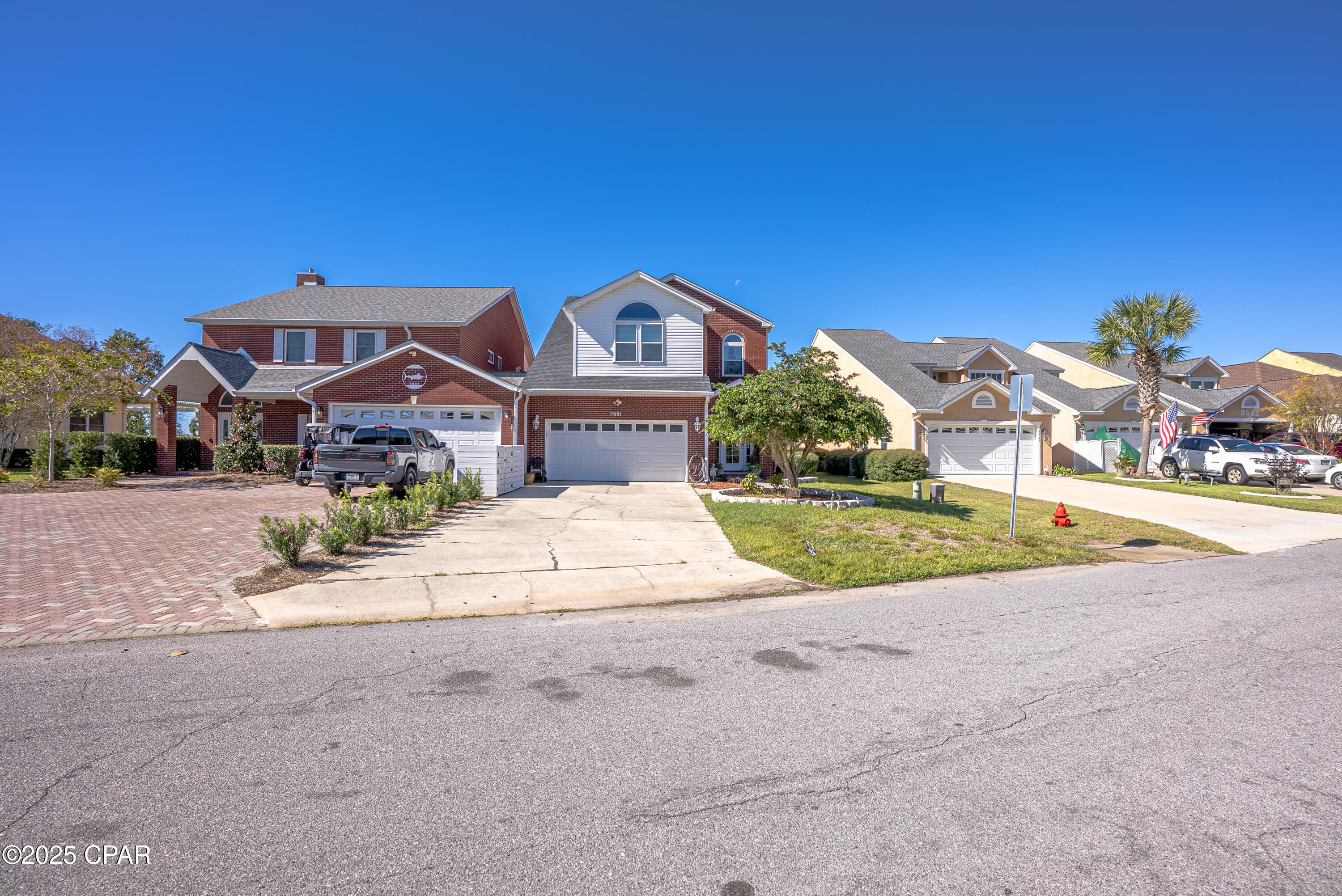 Country Club Harbour Estates - Residential