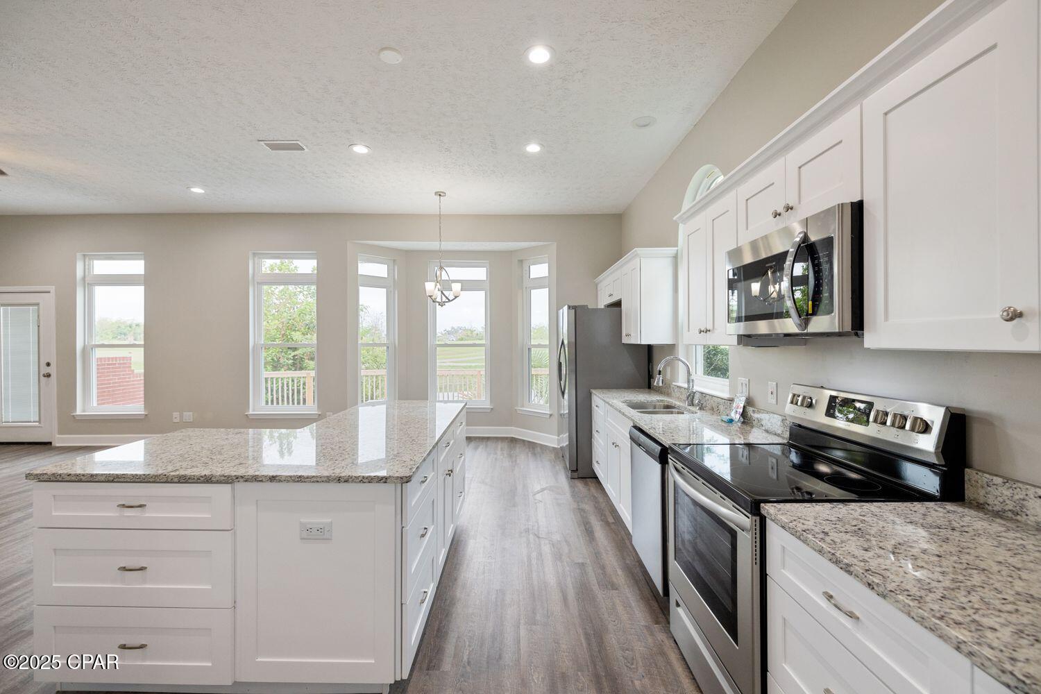 Country Club Harbour Estates - Residential